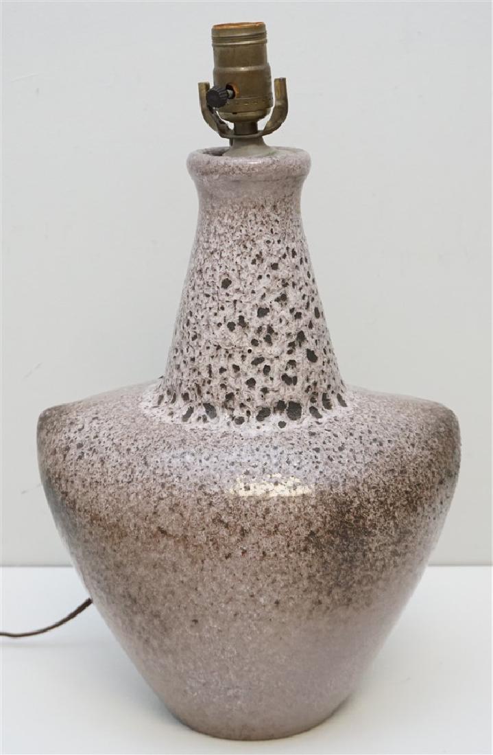 MADOURA POTTERY LAMP SUZANNE RAMIE (1 of 10)