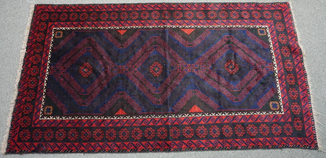 HERIZ HAND KNOTTED RUG (1 of 8)
