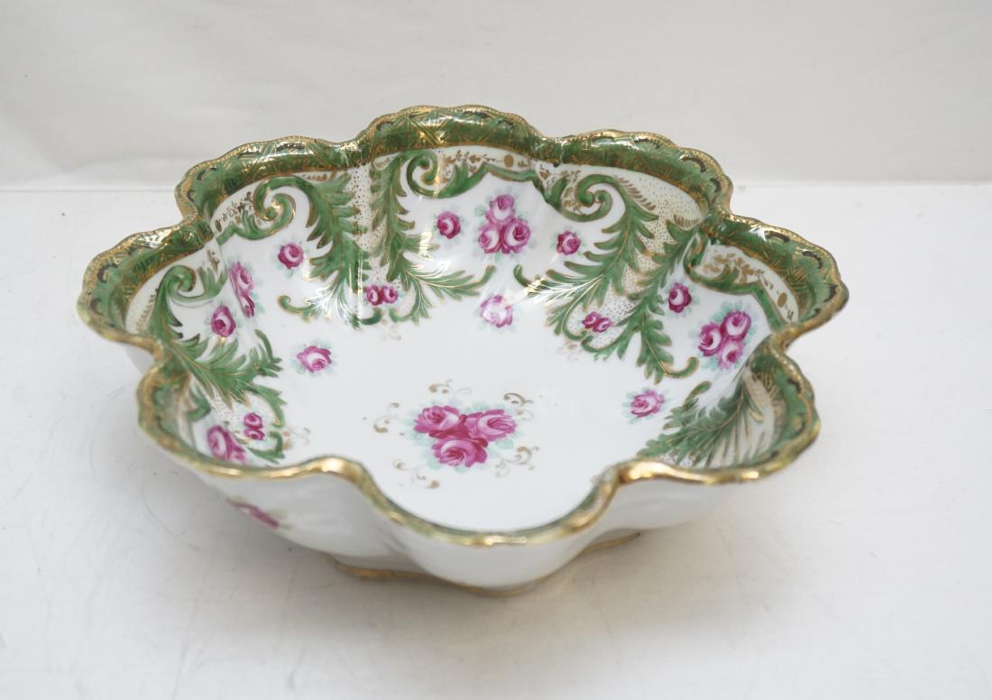 PRE 1921 NIPPON HAND PAINTED BOWL: Hand painted Nippon scalloped rim bowl, finished in gorgeous hand painted tea rose center and sides, tea roses on the outside, beautifully gilded and featuring a splendid green rim and foliage. Nippon