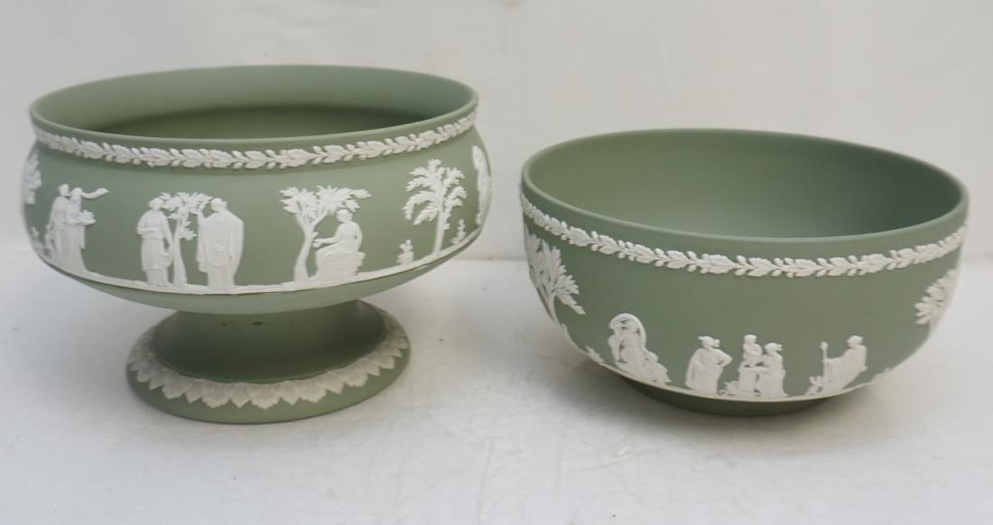2 LARGE WEDGWOOD GREEN JASPERWARE (1 of 11)
