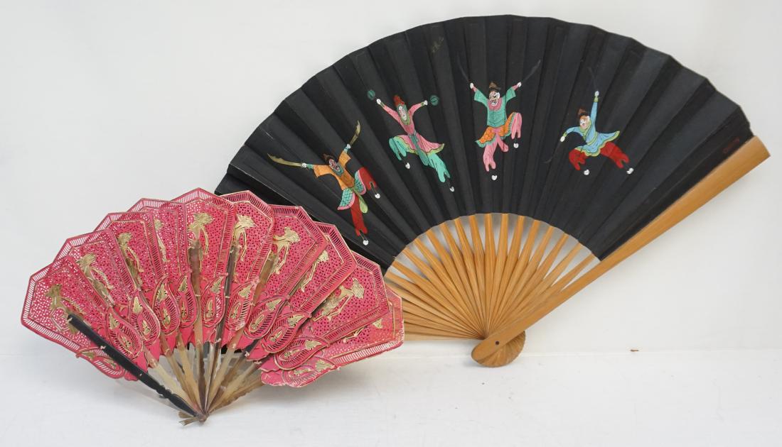 2 ANTIQUE + VINTAGE FANS (1 of 9)
