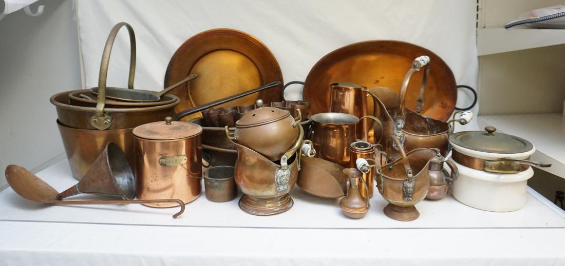 LARGE LOT COPPER KITCHEN WARE (1 of 10)
