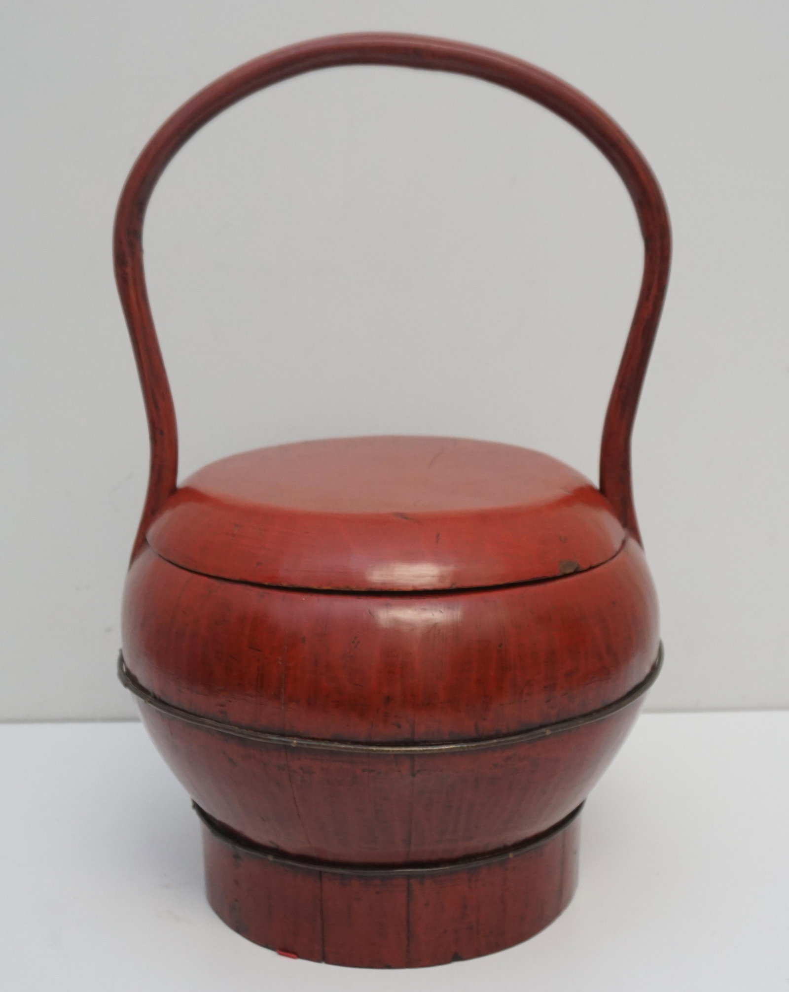 ANTIQUE CHINESE BUCKET SHANDONG: Antique Chinese Bucket, Shandong, Lacquered Wood. Northern Elm, in good condition with original lid. Measures 10"x10"x17". Weight 6 pds. PROVENANCE: A Beijing China / Charleston SC Private Estate
