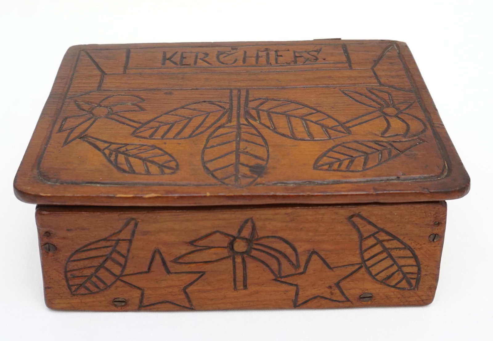 HOWARD FINSTER (1916-2001) CARVED BOX: Vintage Howard Finster Carved Kerchiefs Box. Purchased directly from the artist at his home by our consigner c. 1979. Measures 9"x6 1/2"x3". Weight 1 pd. PROVENANCE: A Private Charleston SC Estate. HO