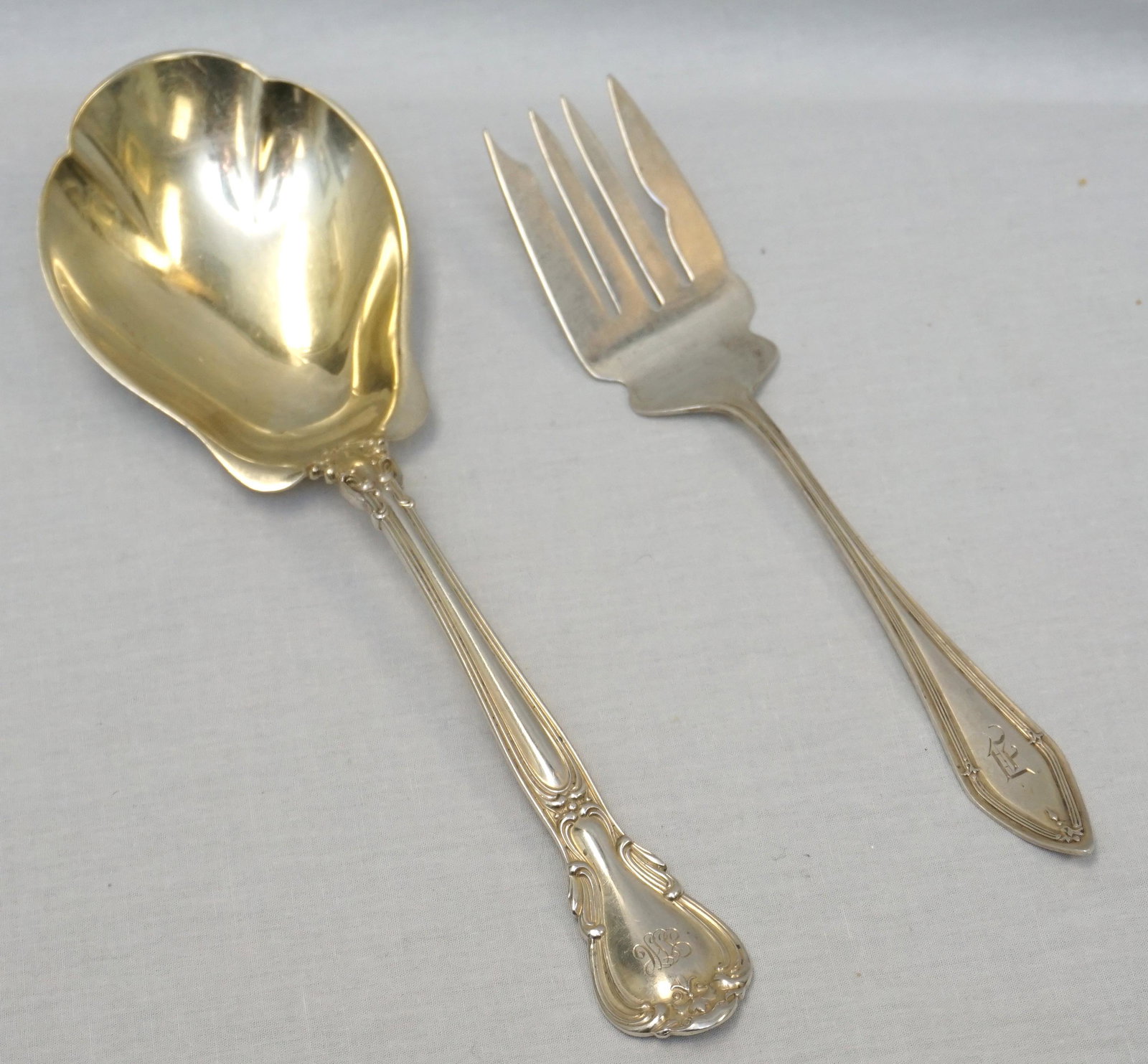 2 STERLING SERVING PIECES GORHAM +: Both pieces are Vintage American Sterling. 1- Large Gorham Chantilly 1895 Solid Shell Berry/Casserole Spoon 9 1/8". Created for Gorham by noted designer William Christmas Codman in 1895, Gorham's Chan
