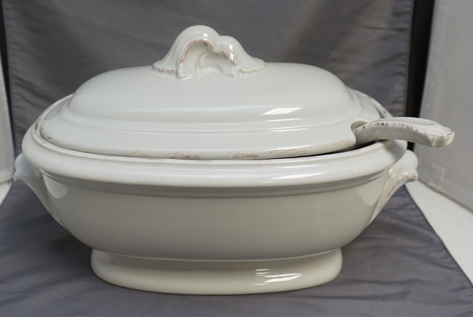 LARGE SOUP TUREEN CAT IN THE HAT: Large Italian Pottery Soup Tureen with Ladle. Used in the Movie "The Cat in the Hat" from Universal Pictures and Premiere Props. With COA. Measures 13"x9"x9". Weight 5 pds 13 oz. PROVENANCE: A Private