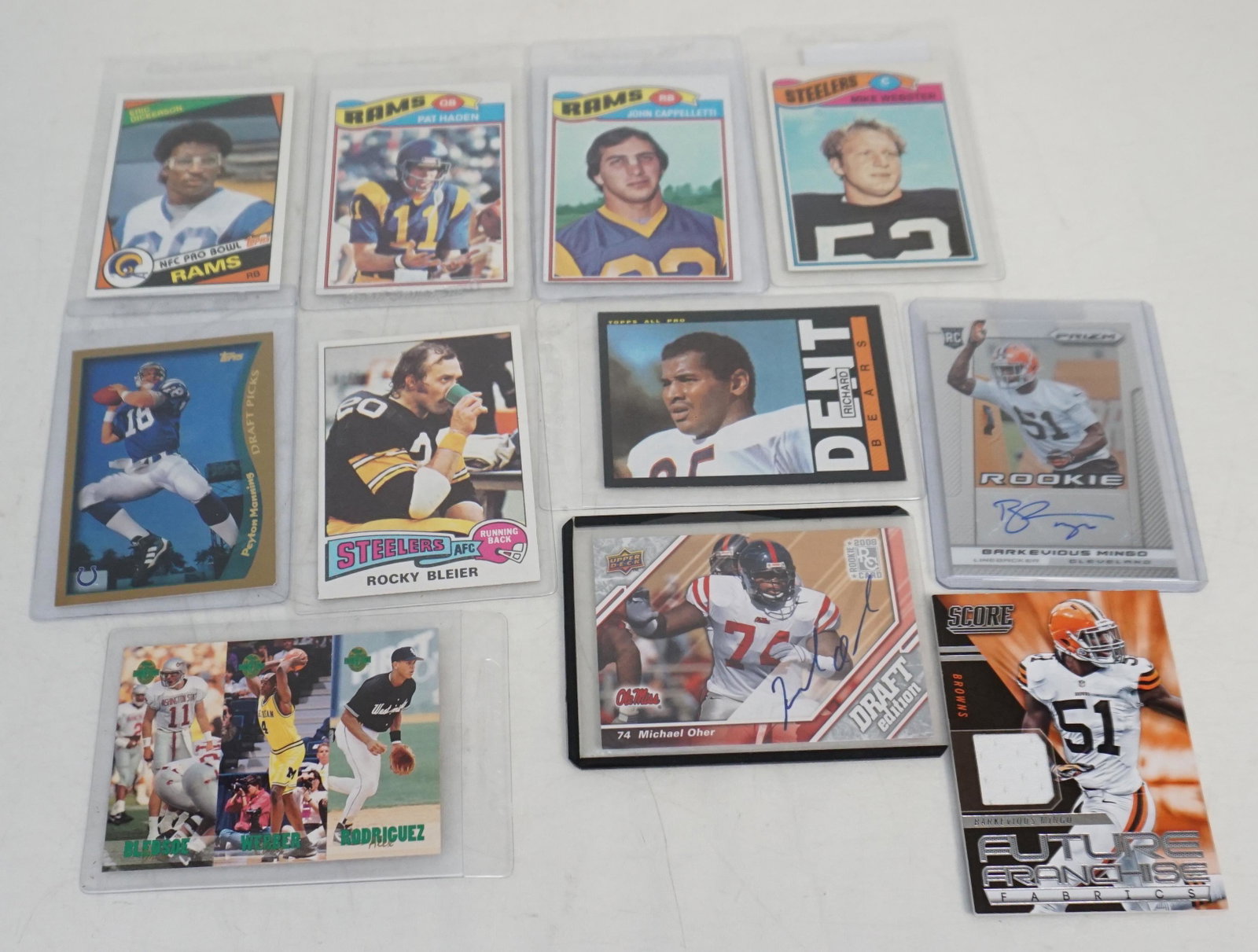11 VINTAGE FOOTBALL CARDS 1970s-2000s: All are in very good / excellent condition, all are in sleeves. 1- 1984 Topps Eric Dickerson Los Angeles Rams #280. 2- 1977 Topps # 18 Pat Haden Los Angeles Rams. 3- 1977 Topps # 108 John Cappelletti 