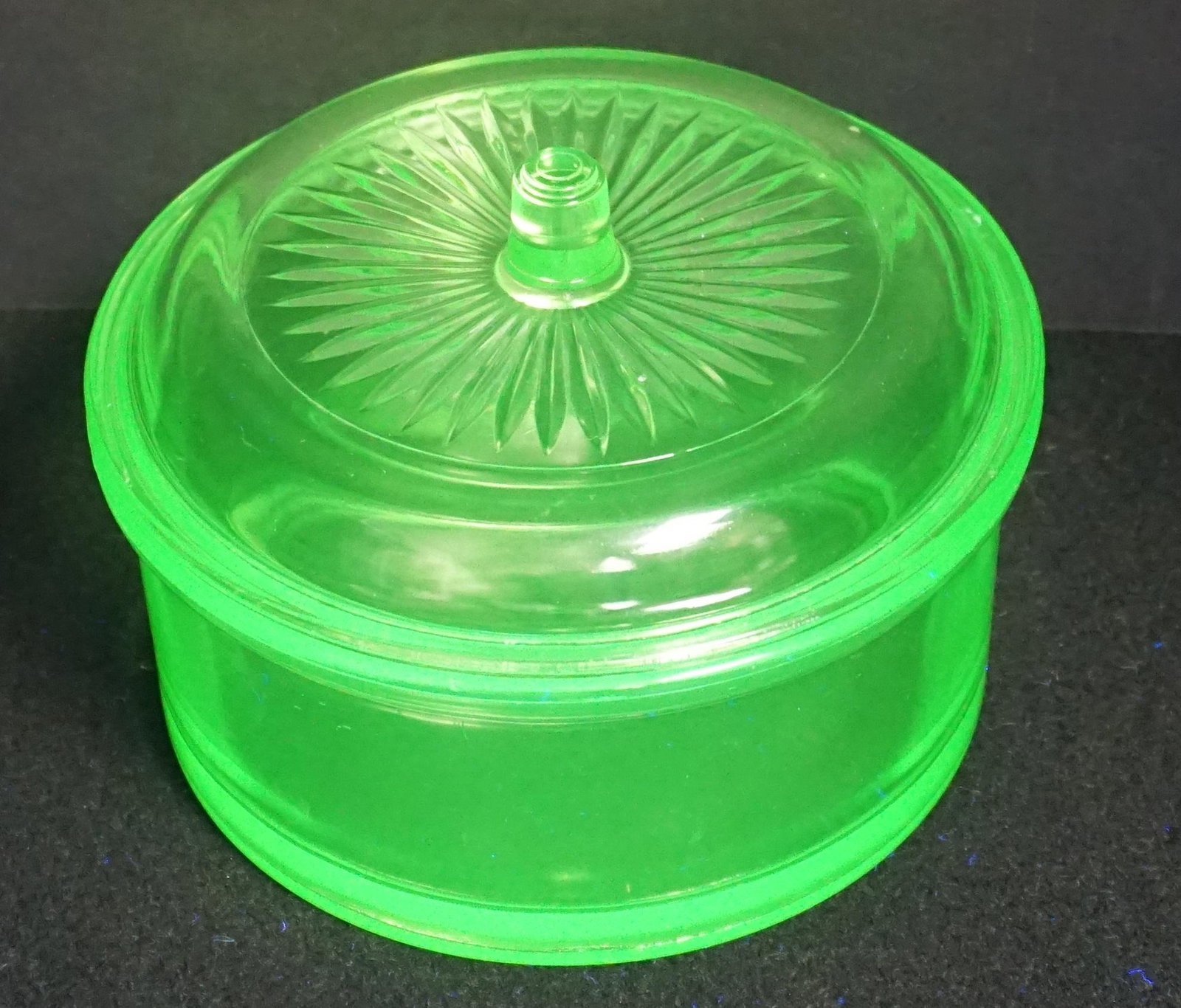 VINTAGE HAZEL ATLAS VASELINE GLASS POWDER JAR: Hazel Atlas Vaseline Glass Large Covered Powder Jar for Vanity. Measures 5 3/4"x5 3/4"x4". Weight 1 pd 13 oz. PROVENANCE: A Private Charleston SC Estate