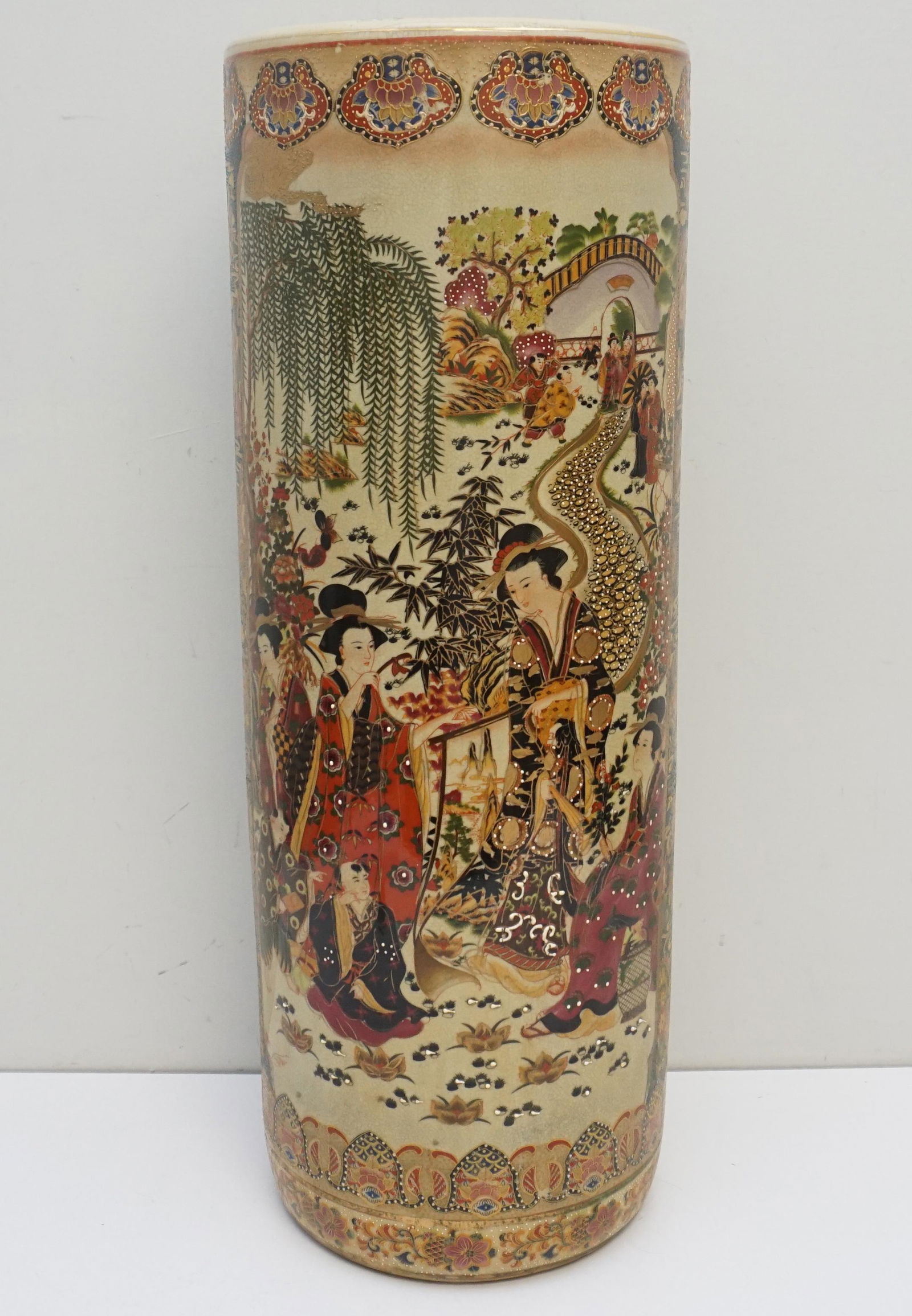 HAND PAINTED ROYAL SATSUMA PORCELAIN UMBRELLA STAND (1 of 13)