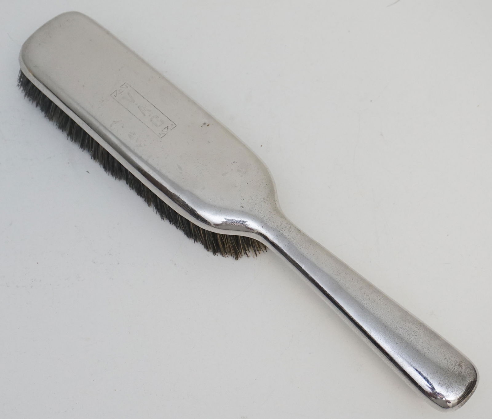 LONG SILVER PLATED CLOTHES BRUSH (1 of 4)