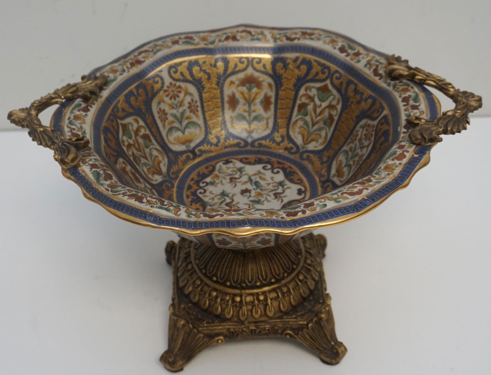 ORMOLU MOUNTED PORCELAIN BOWL (1 of 12)