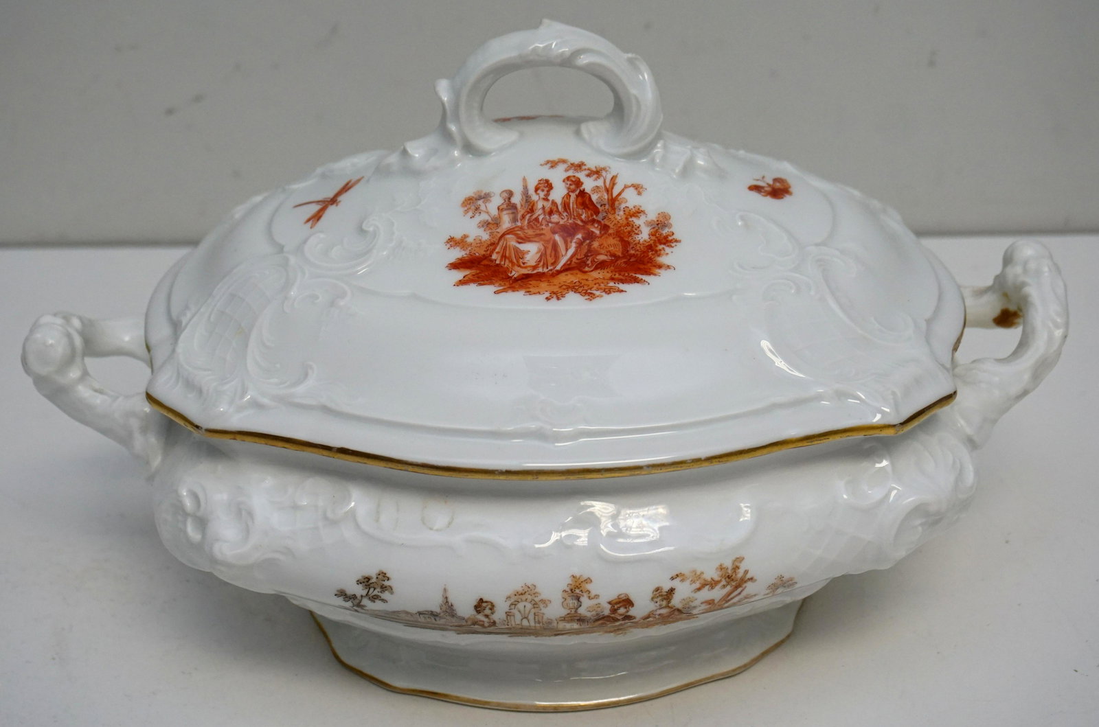 FRAUREUTH GERMANY PORCELAIN TUREEN (1 of 12)