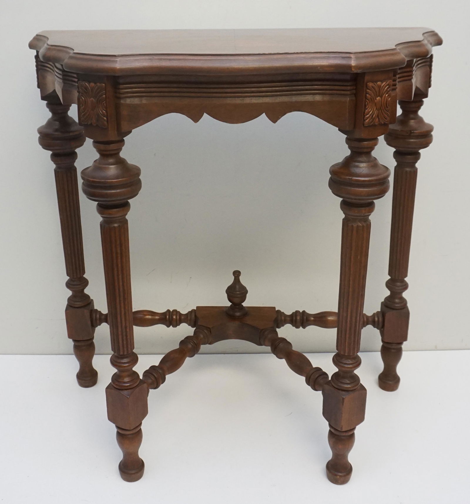 VICTORIAN DEMI LUNE TABLE (1 of 10)