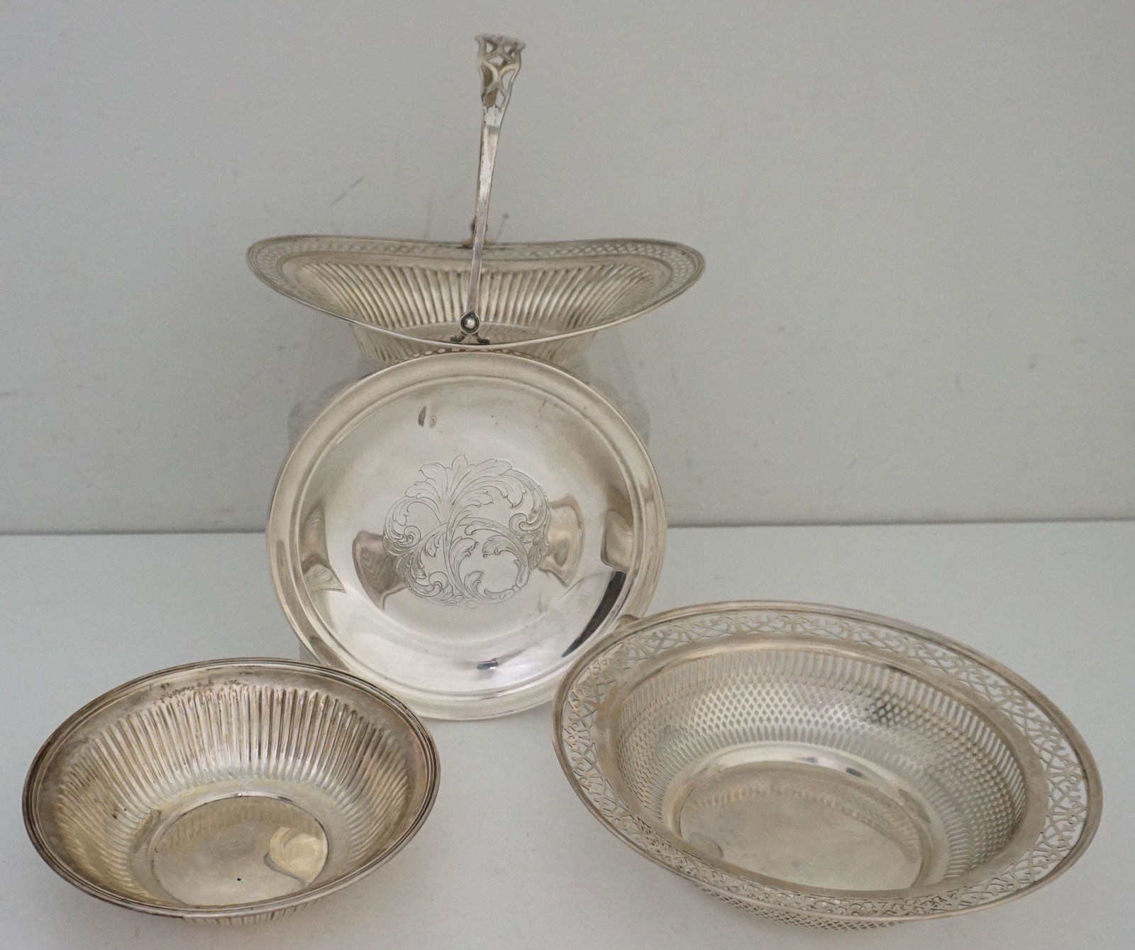4 AMERICAN STERLING SILVER BOWLS (1 of 6)
