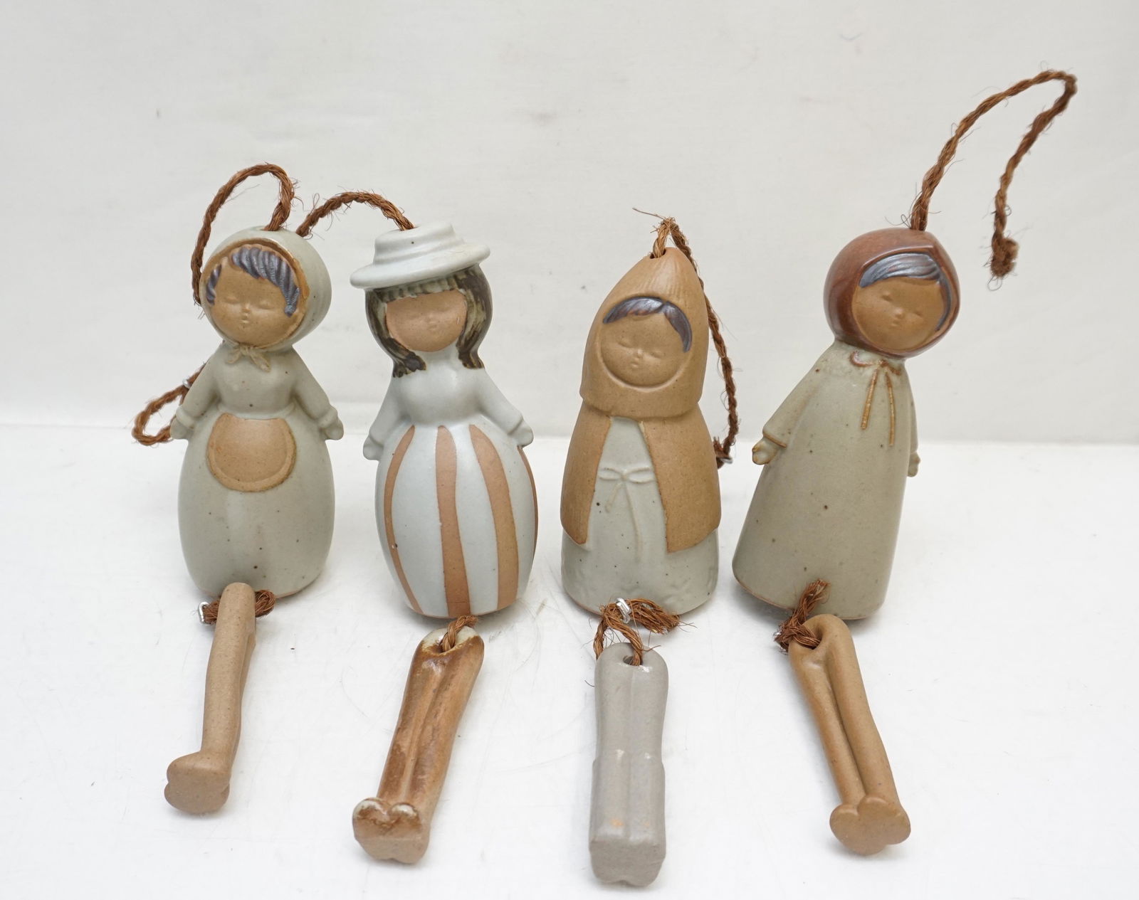 4 VINTAGE POTTERY BELLS (1 of 8)