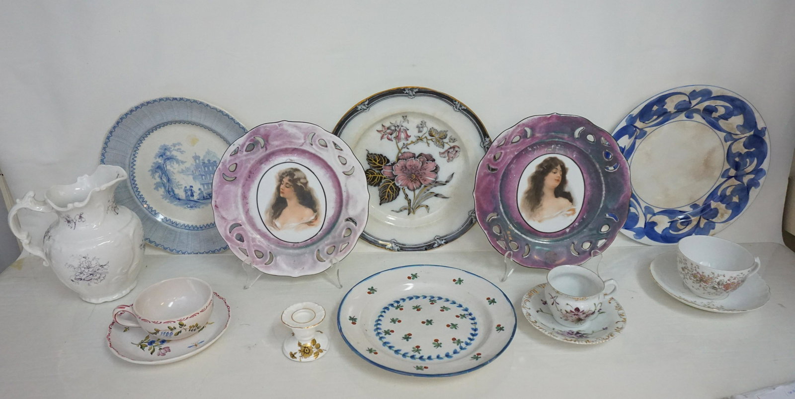 11 pc ANTIQUE PORCELAIN & POTTERY (1 of 10)