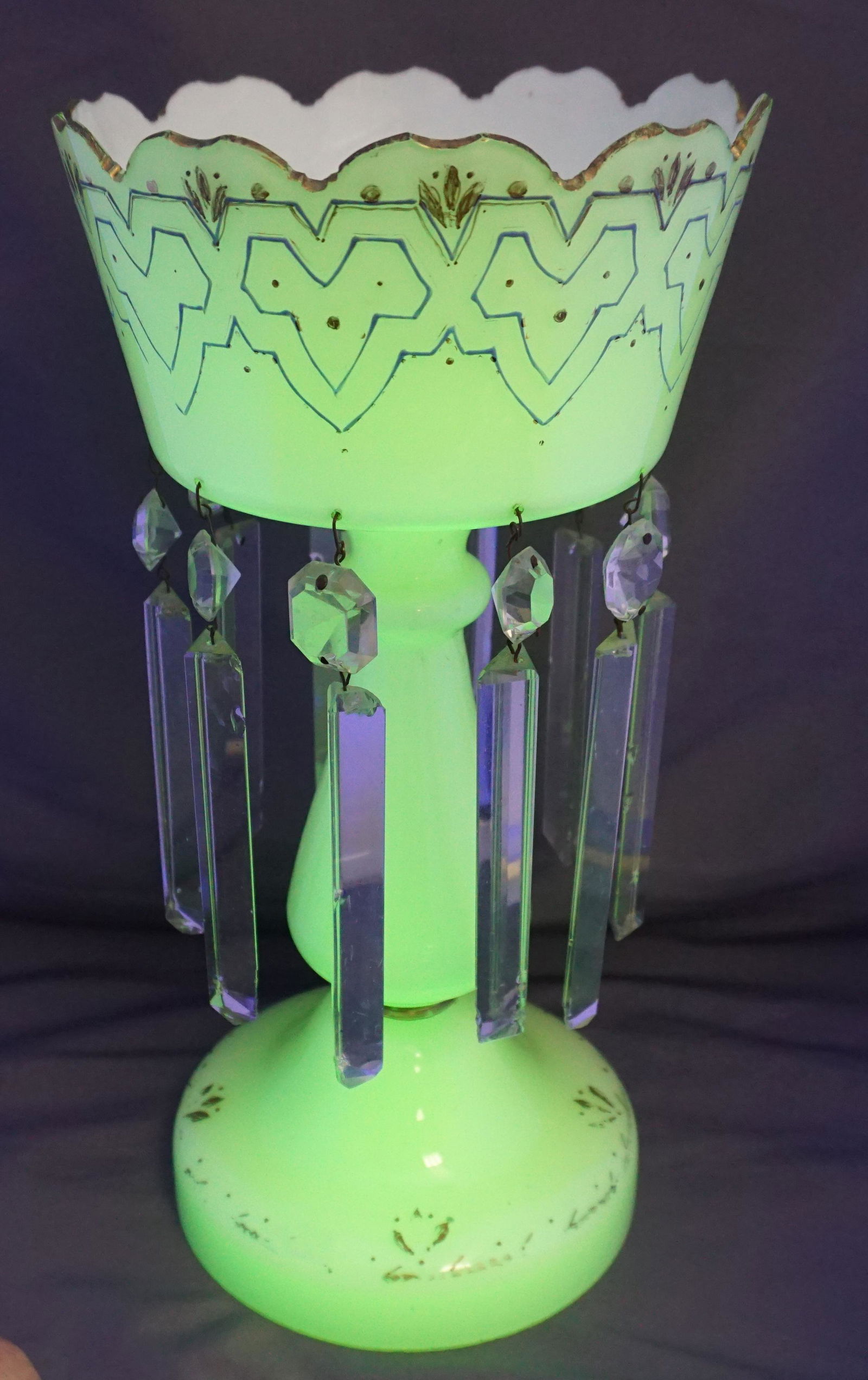 1930s ART DECO URANIUM GLASS LUSTER (1 of 12)