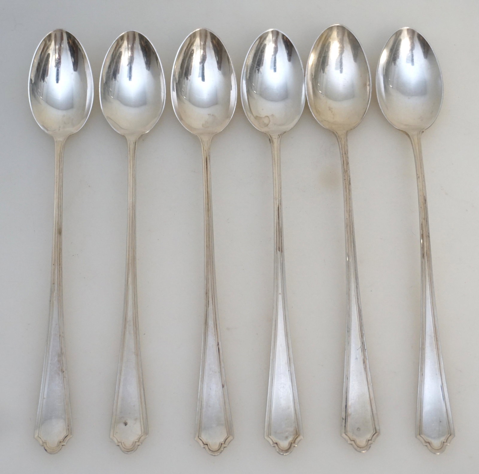 6 STERLING 1911 JOHN ALDEN ICE TEA SPOONS: Six Sterling Silver Watson Company "John Alden" c 1911 Ice Tea Spoons 7 3/8". No monograms. Weight approximately 115 grams PROVENANCE: A Private Charleston SC Estate