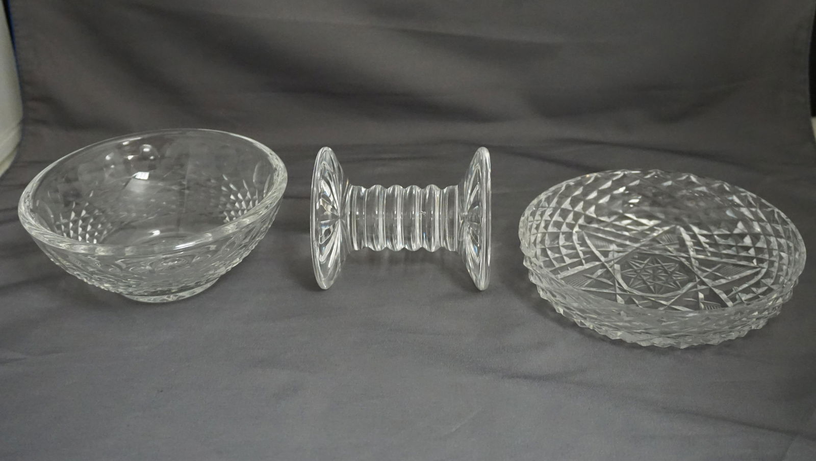 3 PC WATERFORD KNIFE REST + DISH: 3 Piece Waterford Crystal group. All in good condition, all with acid etched mark. 1- Waterford Crystal Knife Rest 3 1/4". 2- Waterford Crystal Hobstar Dish 5"x5"x1". 3- WAterford Crystal Colleen Part