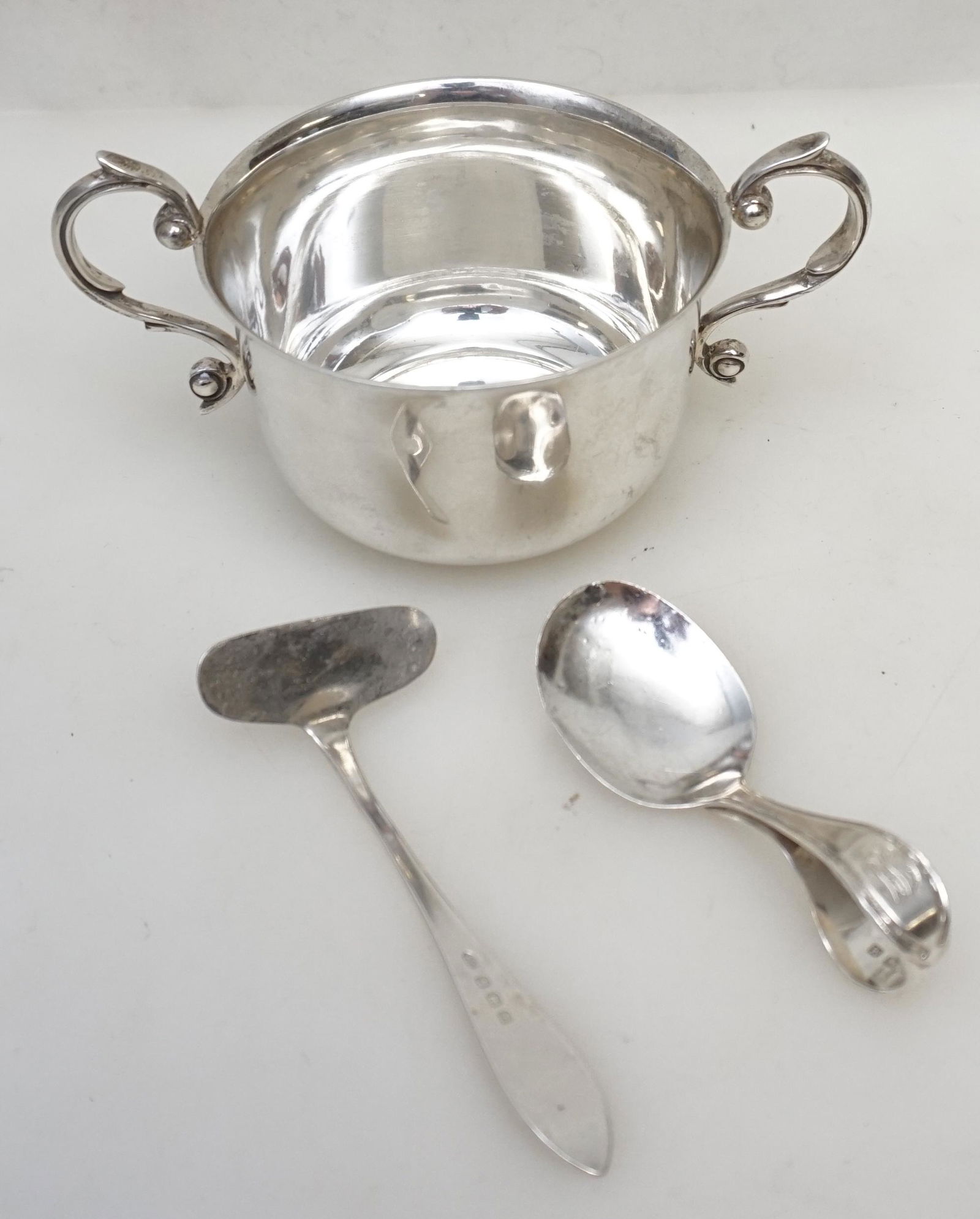 3 pc ENGLISH STERLING BABY ITEMS (1 of 8)