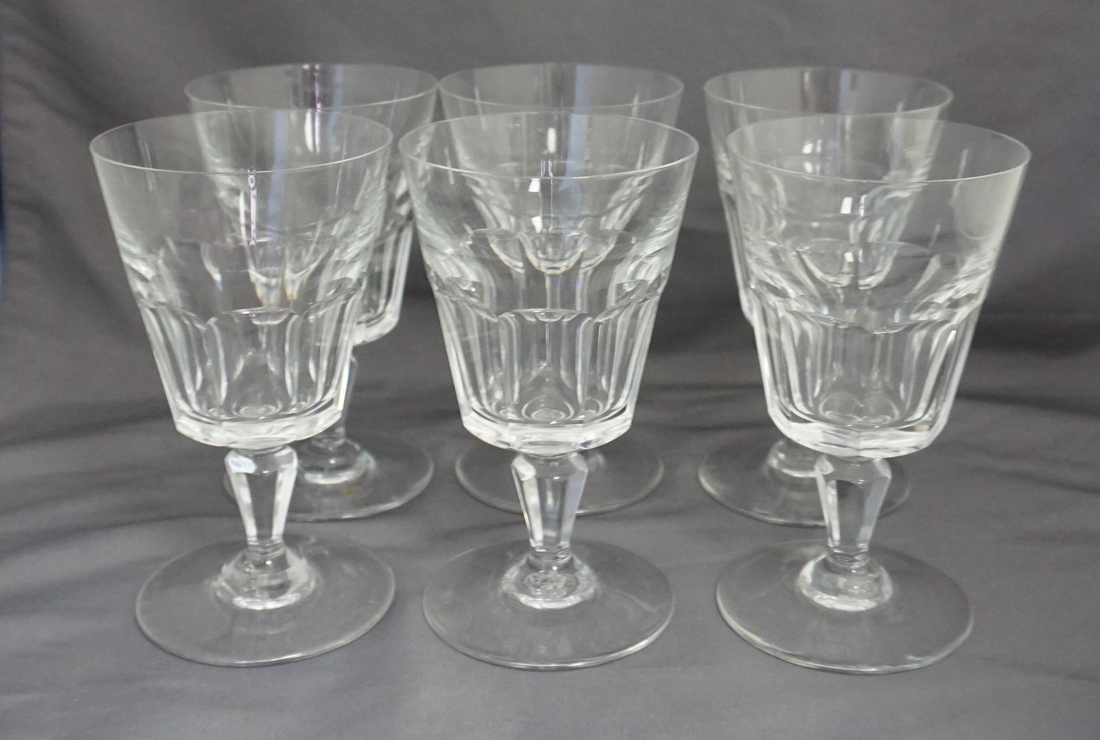 6 BACCARAT CRYSTAL BRETAGNE CLARET WINE GLASSES: Six (6) Baccarat Crystal Bretagne Claret Wine Glasses. All in excellent condition. All with acid etched hallmark on base. Each 5 1/4". Weight on all 3 pds 5 oz. Baccarat introduced the Bretagne patter