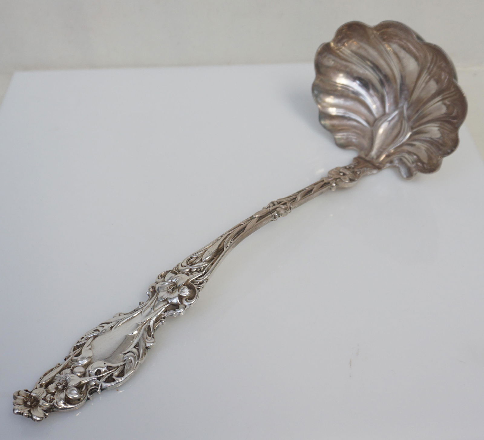 LARGE STERLING LILY 1902 LADLE (1 of 7)