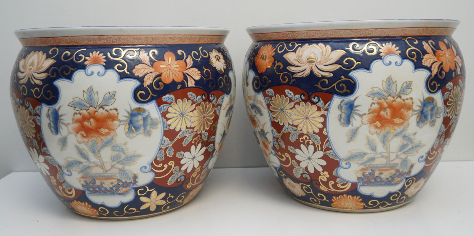 PAIR LARGE CHINESE FISH BOWLS (1 of 11)