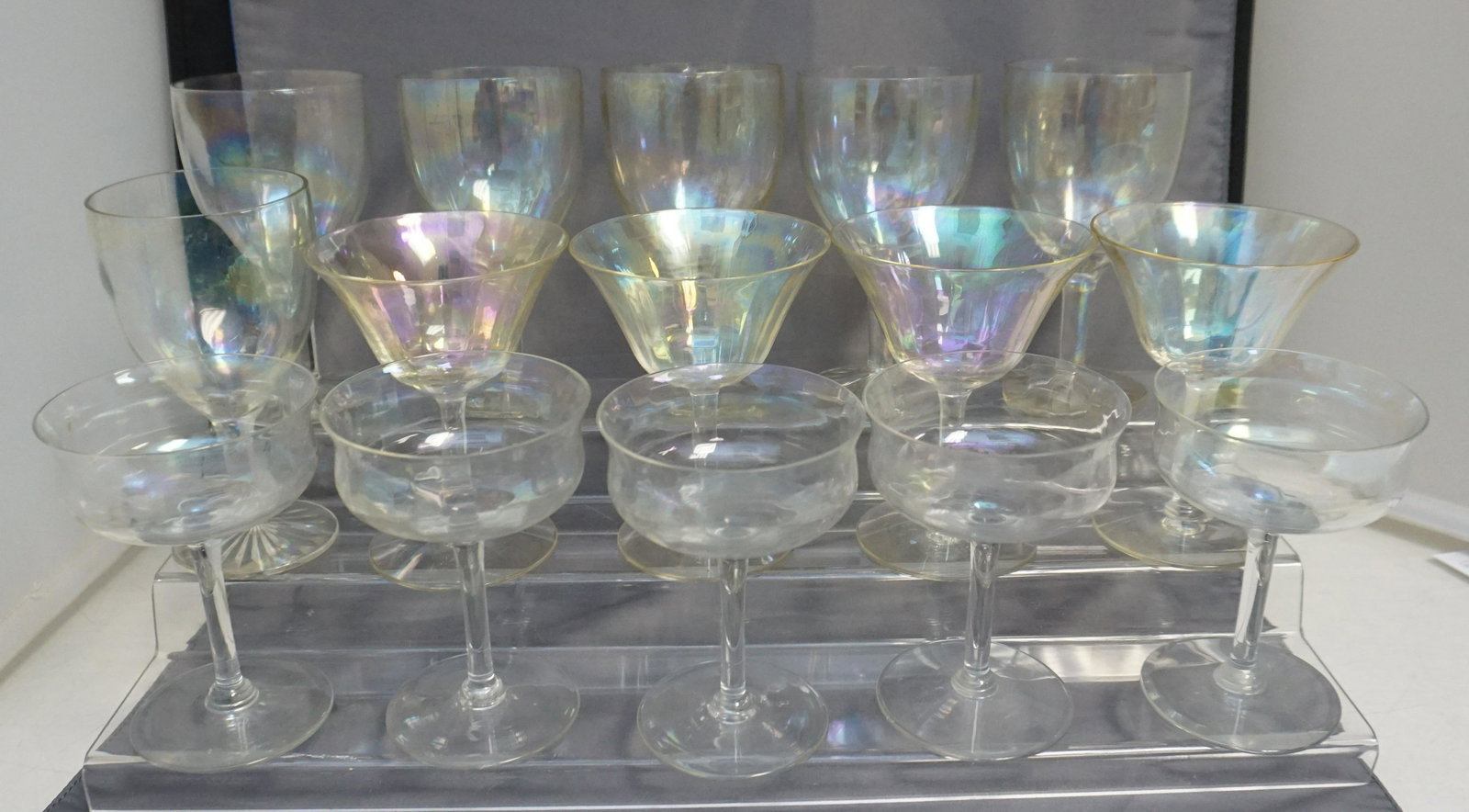 15 PC ART DECO IRIDESCENT MARTINI + CHAMPAGNES: 15 Piece Vintage Art Deco Iridescent Glasses. 4 Matching Optic Fluted Martinis 5". 5 Matching Optic Fluted Champagne Coupes 4 3/4". 6 Matching Optic Fluted Wine Glasses 5 3/4". Weight 6 pds.