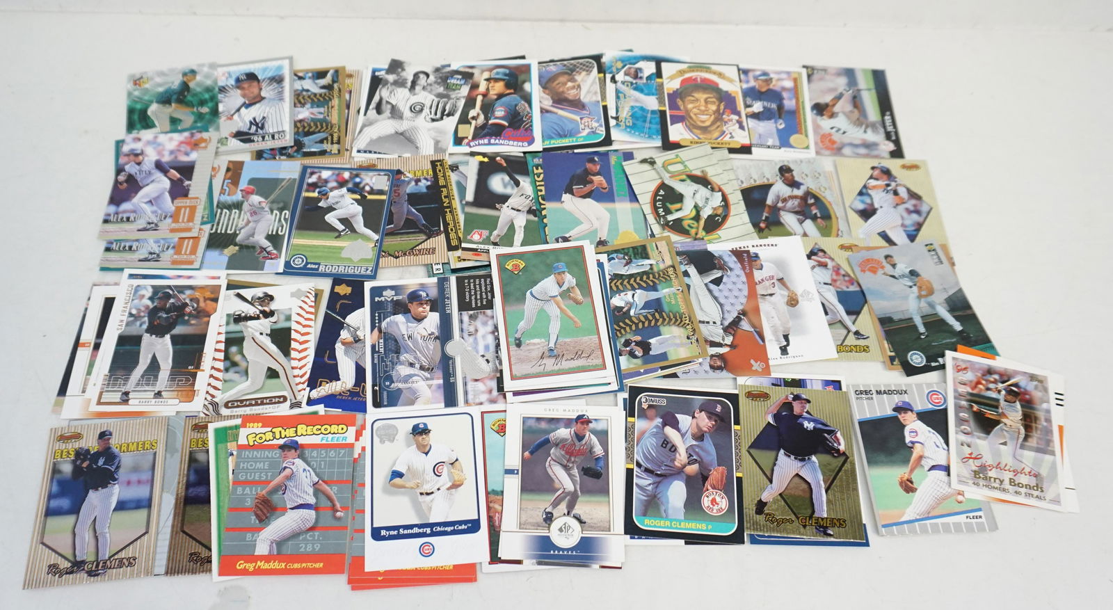 100 VINTAGE BASEBALL CARDS (1 of 7)
