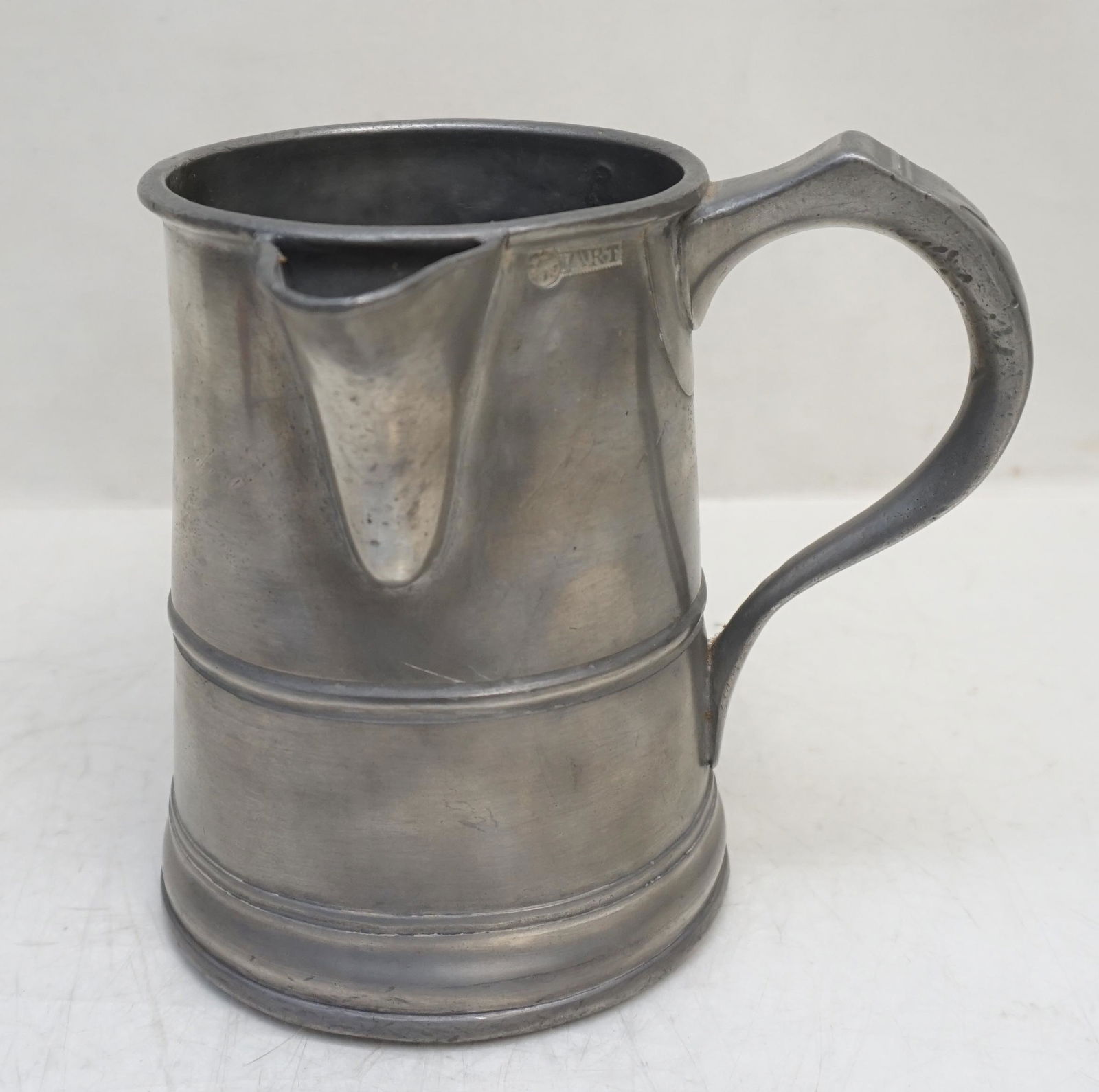 19TH C ENGLISH PEWTER SPOUTED TANKARD (1 of 9)