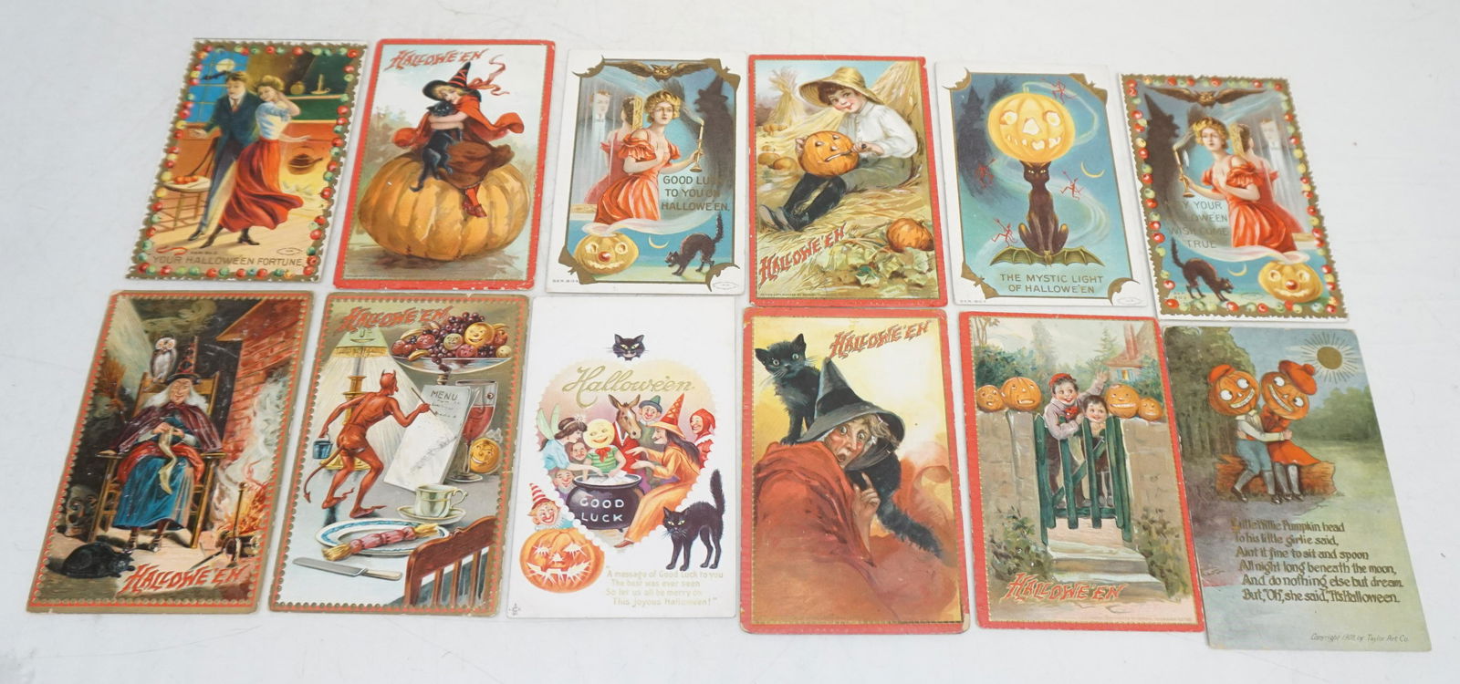 12 ANTIQUE HALLOWEEN CARDS (1 of 9)