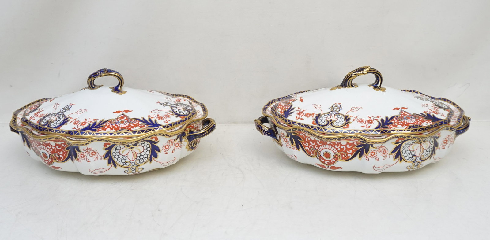 2 ANTIQUE ROYAL CROWN DERBY IMARI COVERED VEGETABLES (1 of 12)