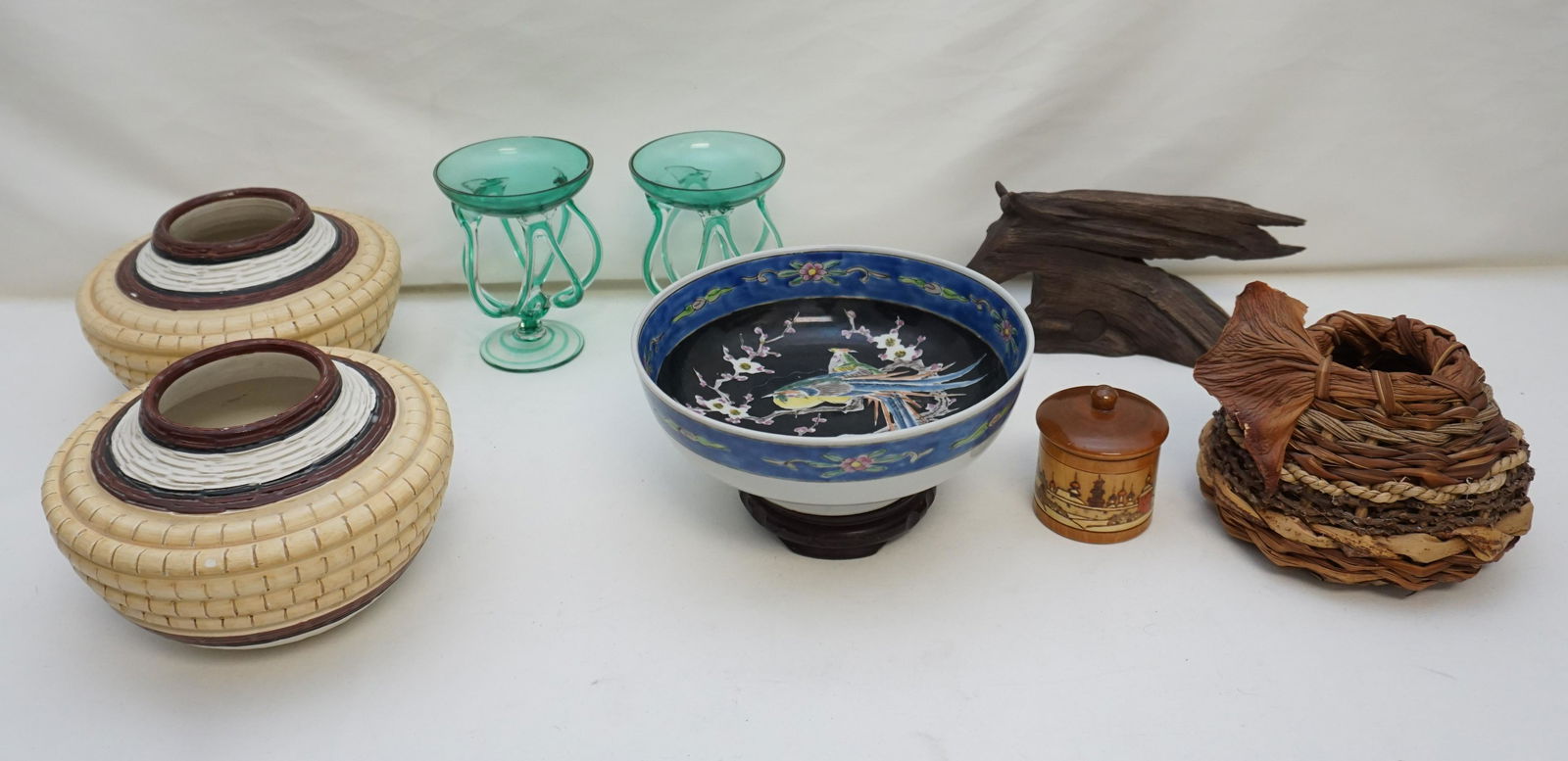 8 PC TREASURE BOX (1 of 13)