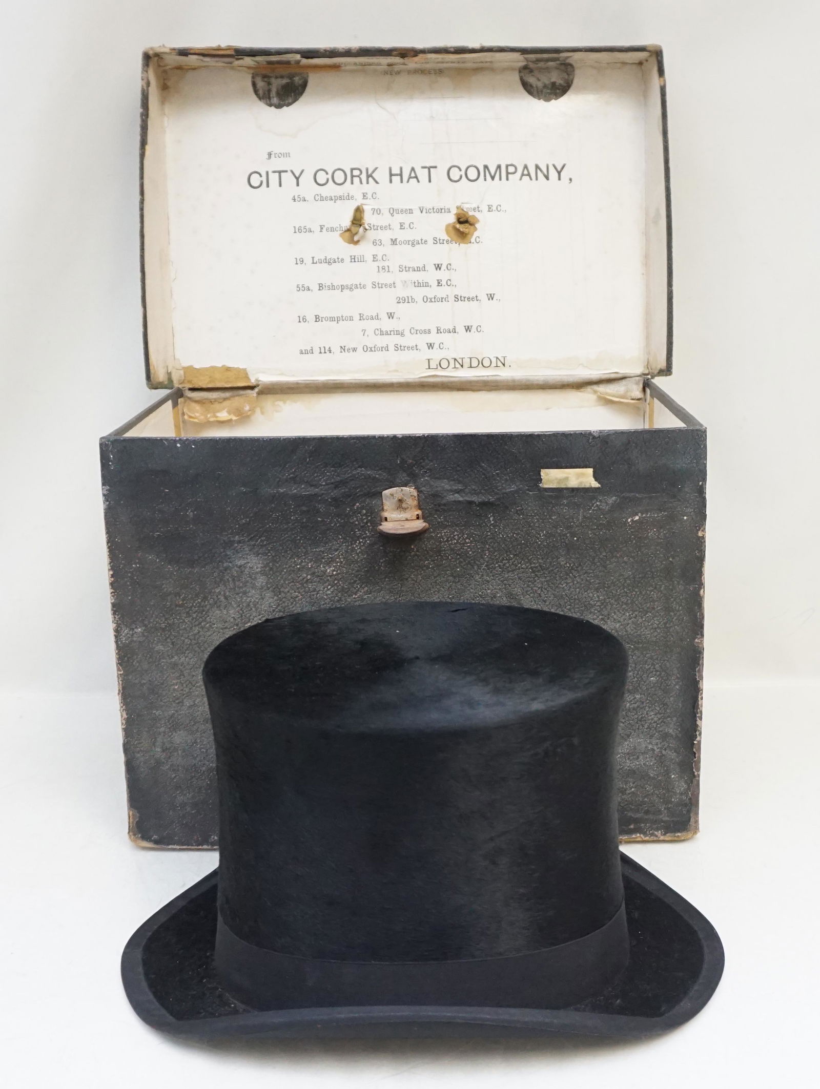 ANTIQUE BEAVER FUR TOP HAT: English Antique Victorian Beaver Fur Top Hat and Original Box. City Cork Hat Company, maker of light hats. In box measures 13"x9"x10". Weight 2 pds 7 oz. PROVENANCE: A Charleston SC Private Estate