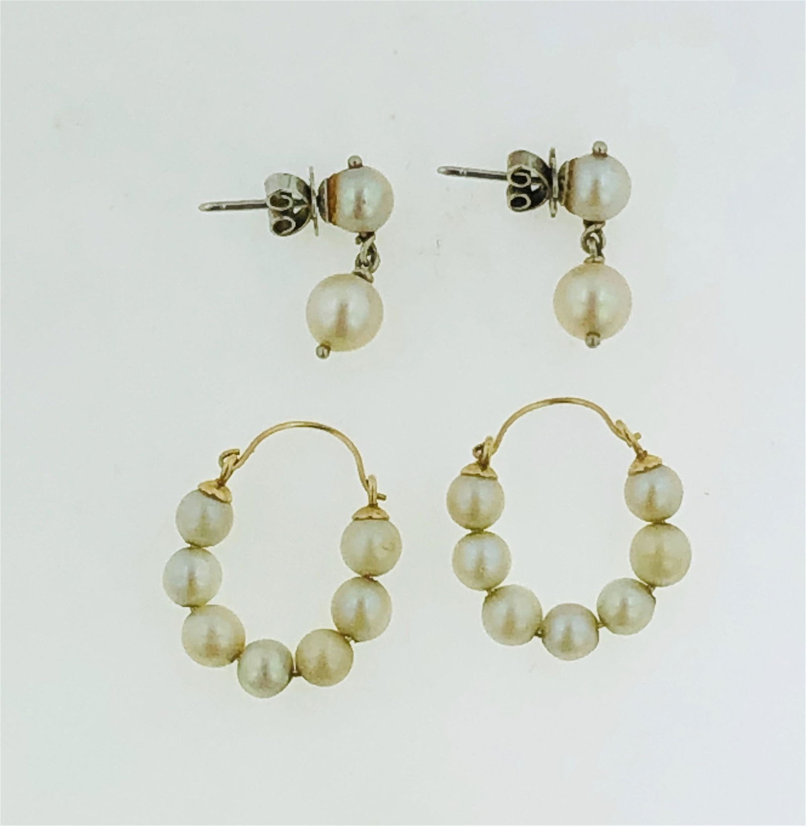 TWO PAIRS 14KT GOLD PEARL  EARRINGS (6.60 GRAMS) (1 of 4)