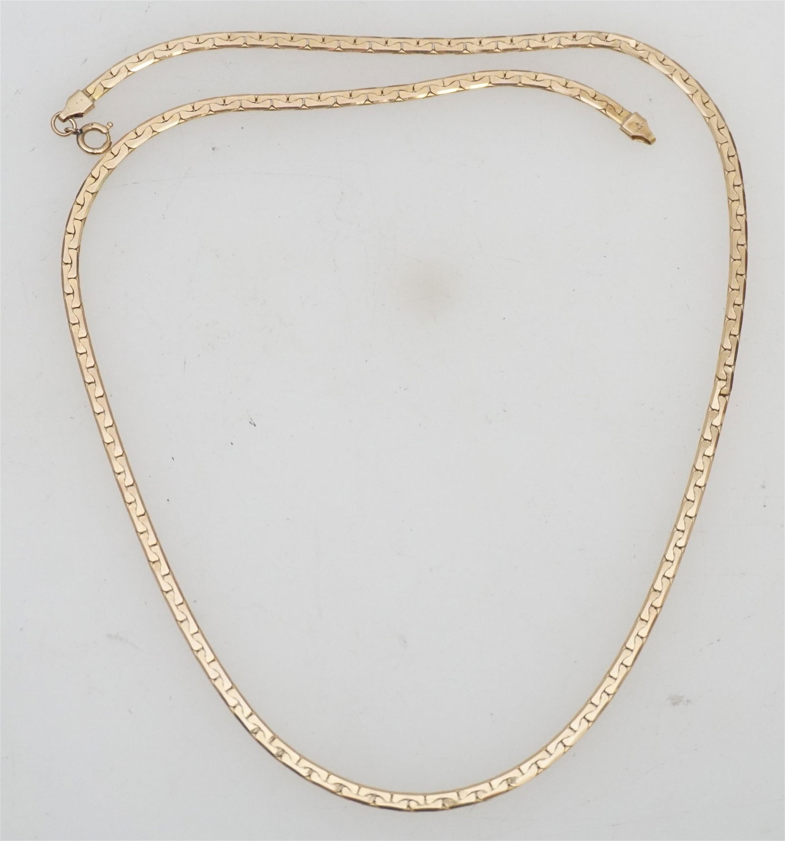 14KT GOLD FLAT BOX CHAIN (12.80 GRAMS) (1 of 3)
