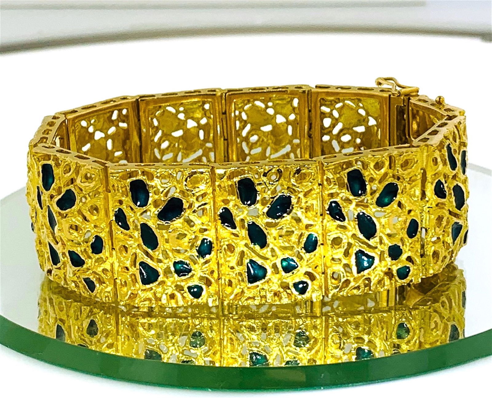 18KT GOLD ELABORATE ENAMELED BRACELET (82.60 GRAMS) (1 of 7)