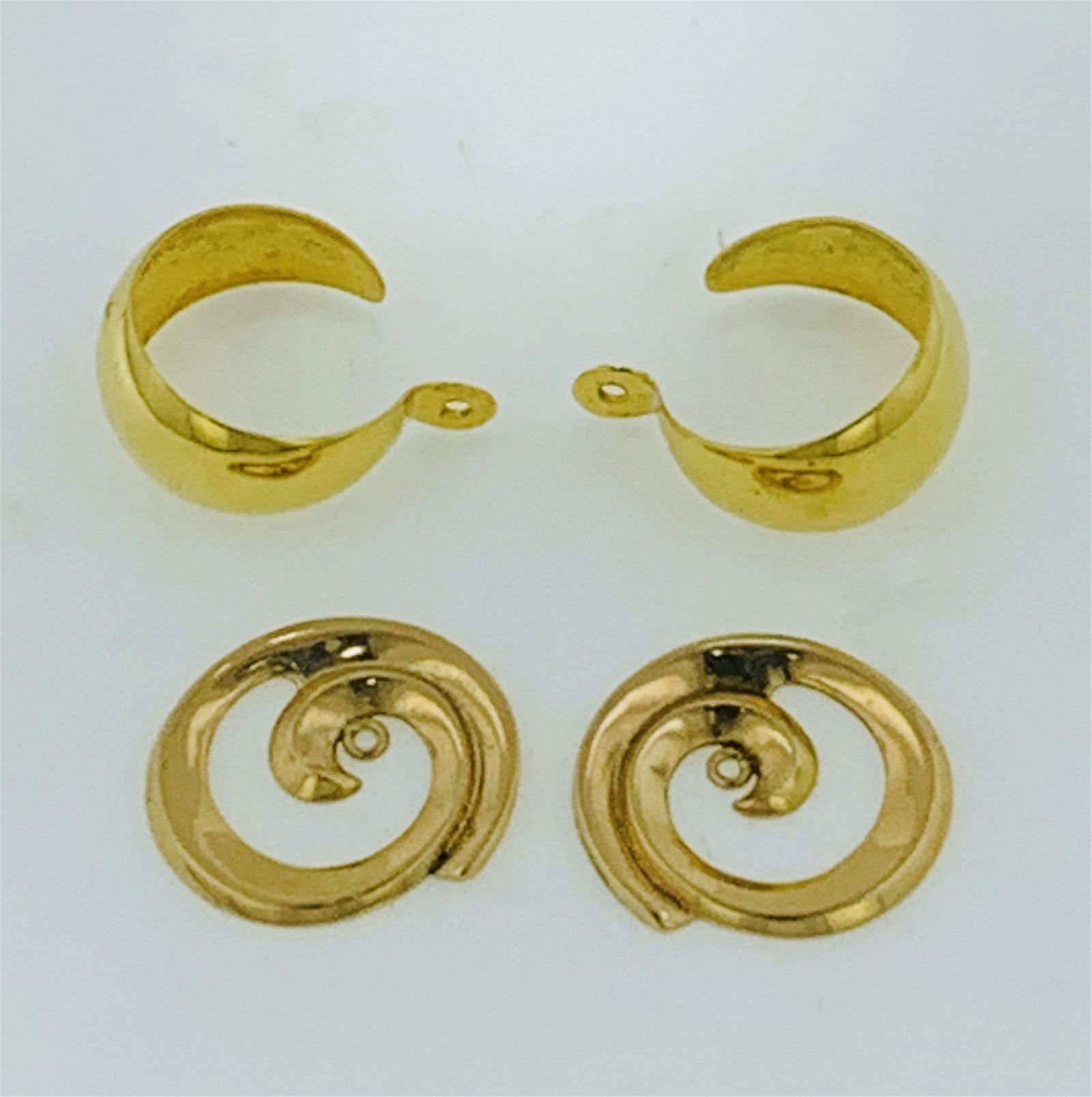TWO PAIRS 18KT GOLD EARRING JACKETS (15.00 GRAMS) (1 of 3)