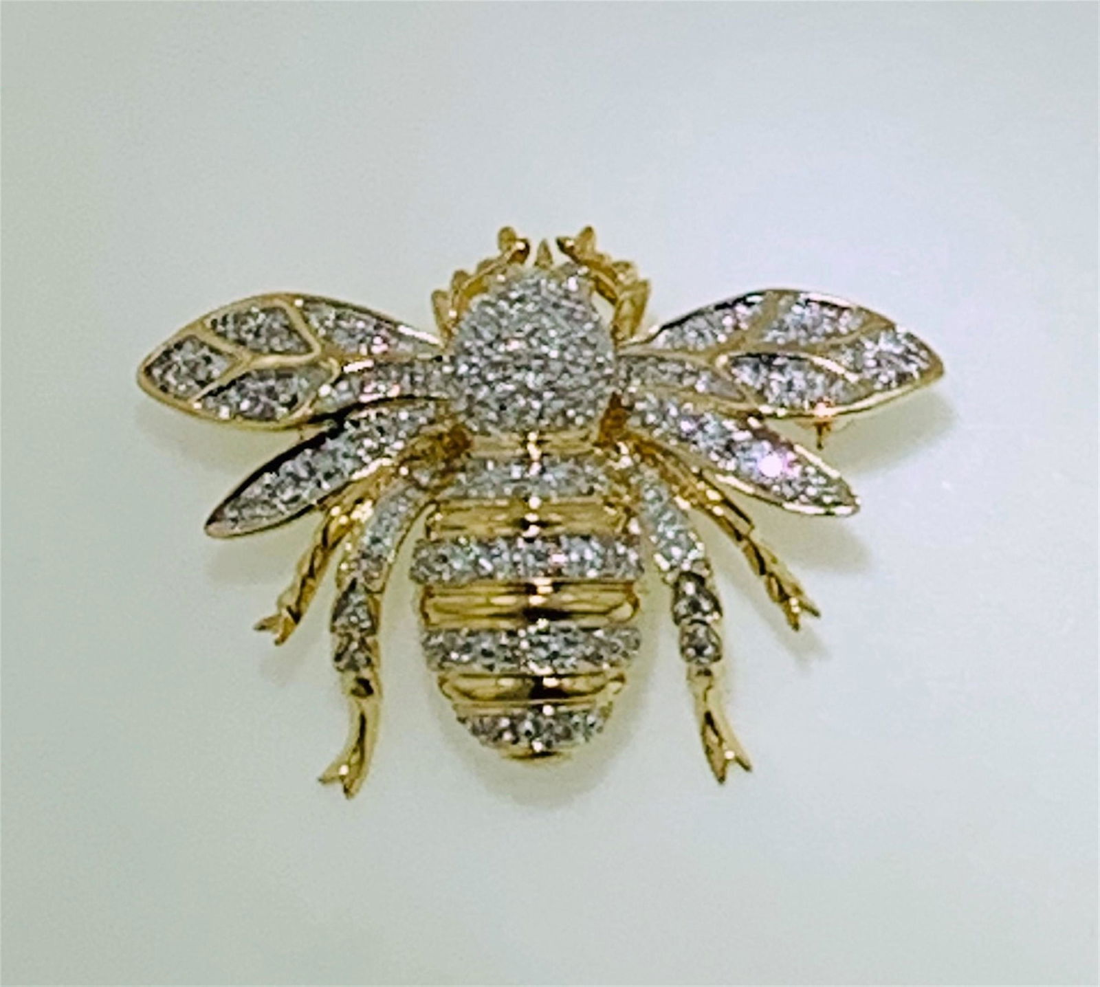 14KT TWO TONE GOLD DIAMOND BEE BROOCH (9.60 GRAMS) (1 of 6)