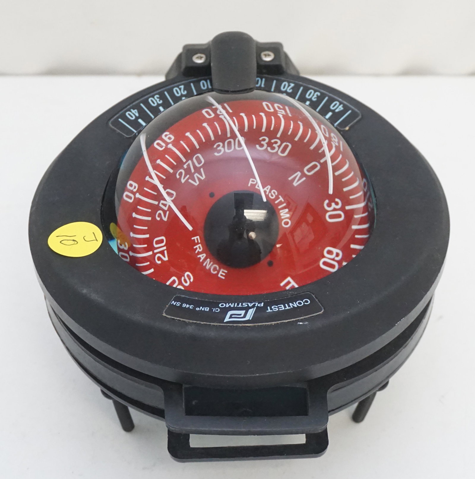 FRENCH PLASTIMO CONTEST COMPASS: French Contest Plastimo 100 Compass. Measure 6"x7 1/2"x5". Weight 1 pd 10 oz. PROVENANCE: A Charleston SC Private Estate.