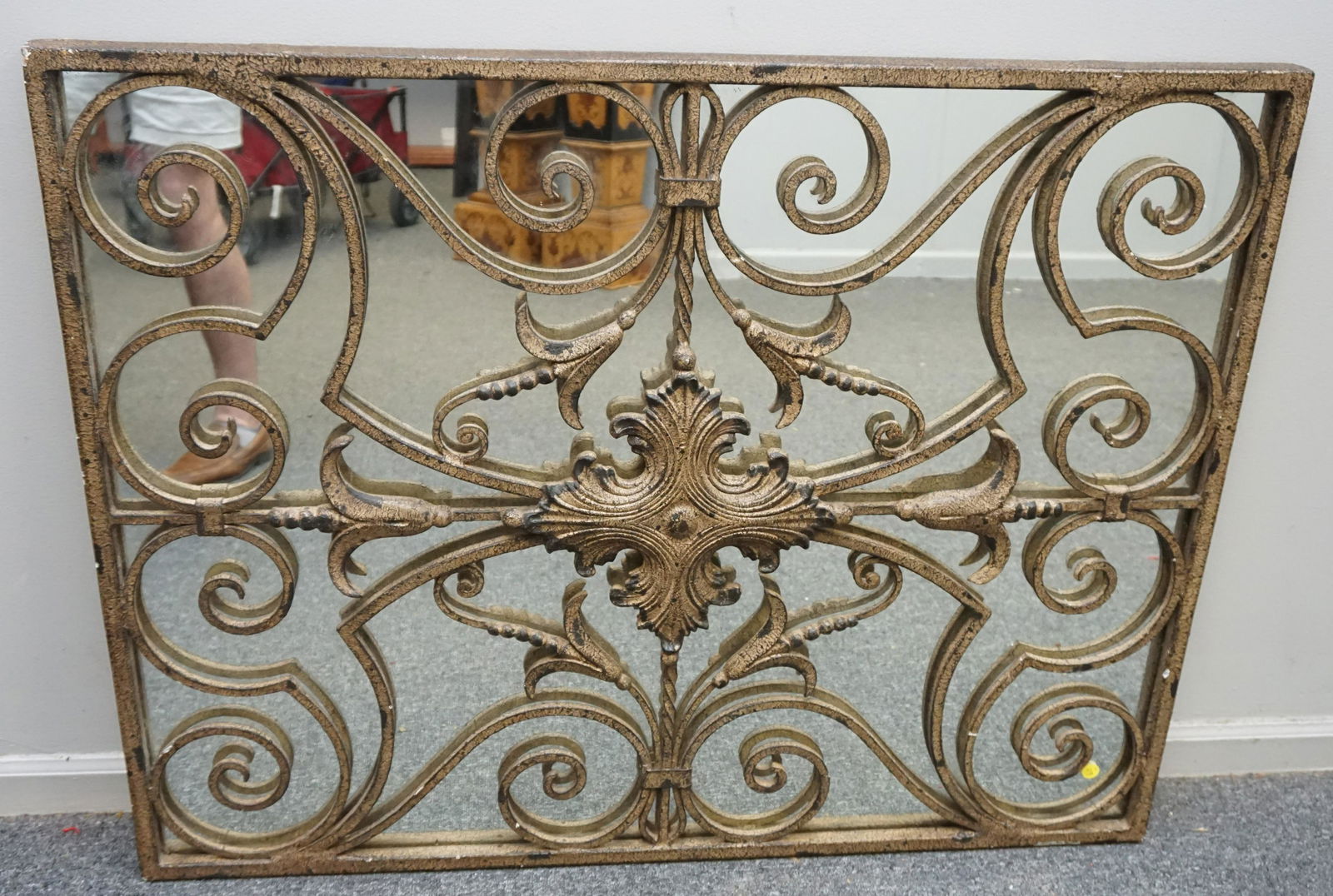 DOMAIN HOME GARDEN GATE WALL MIRROR (1 of 7)