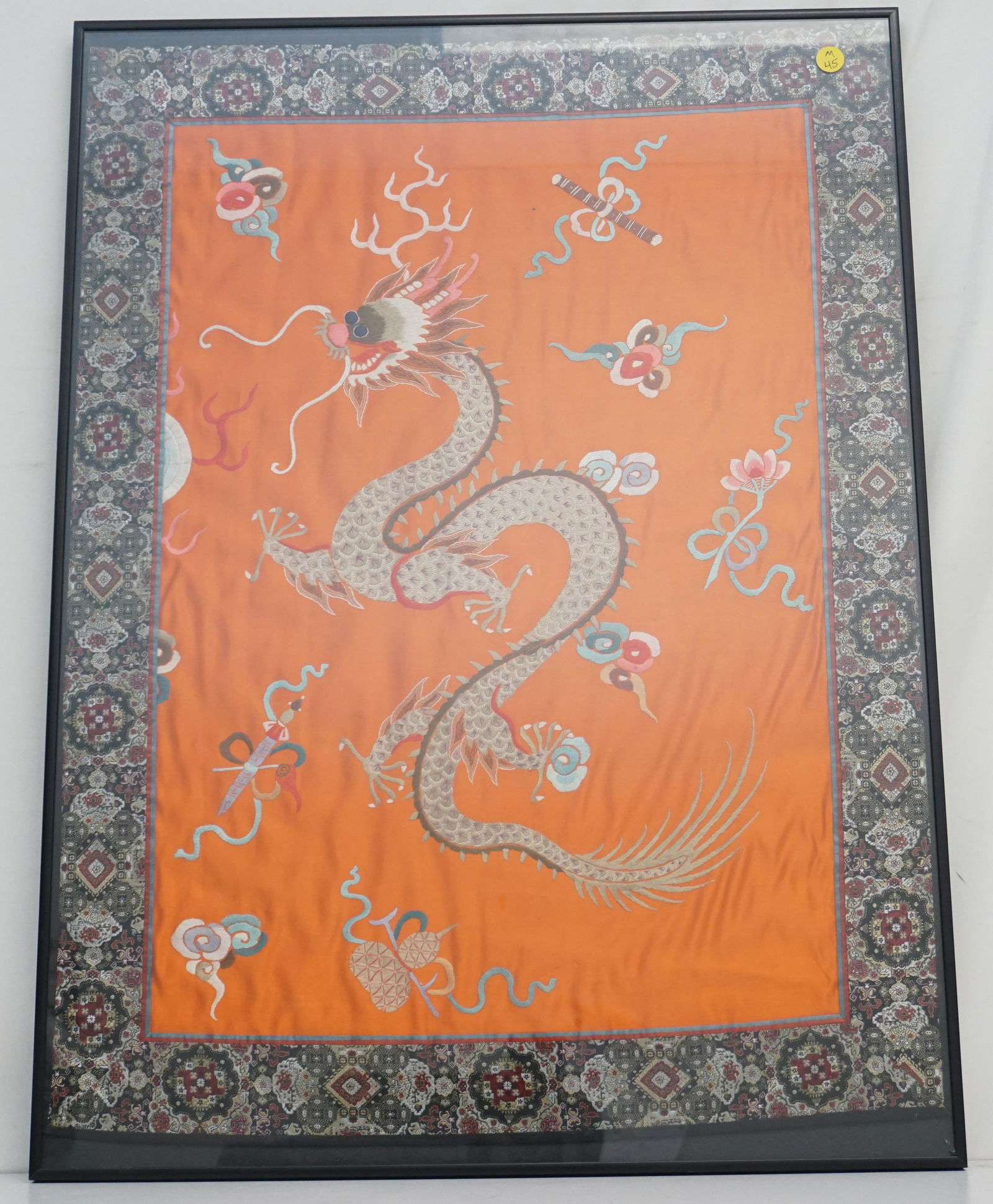 LARGE CHINESE SILK EMBROIDERY DRAGON (1 of 6)