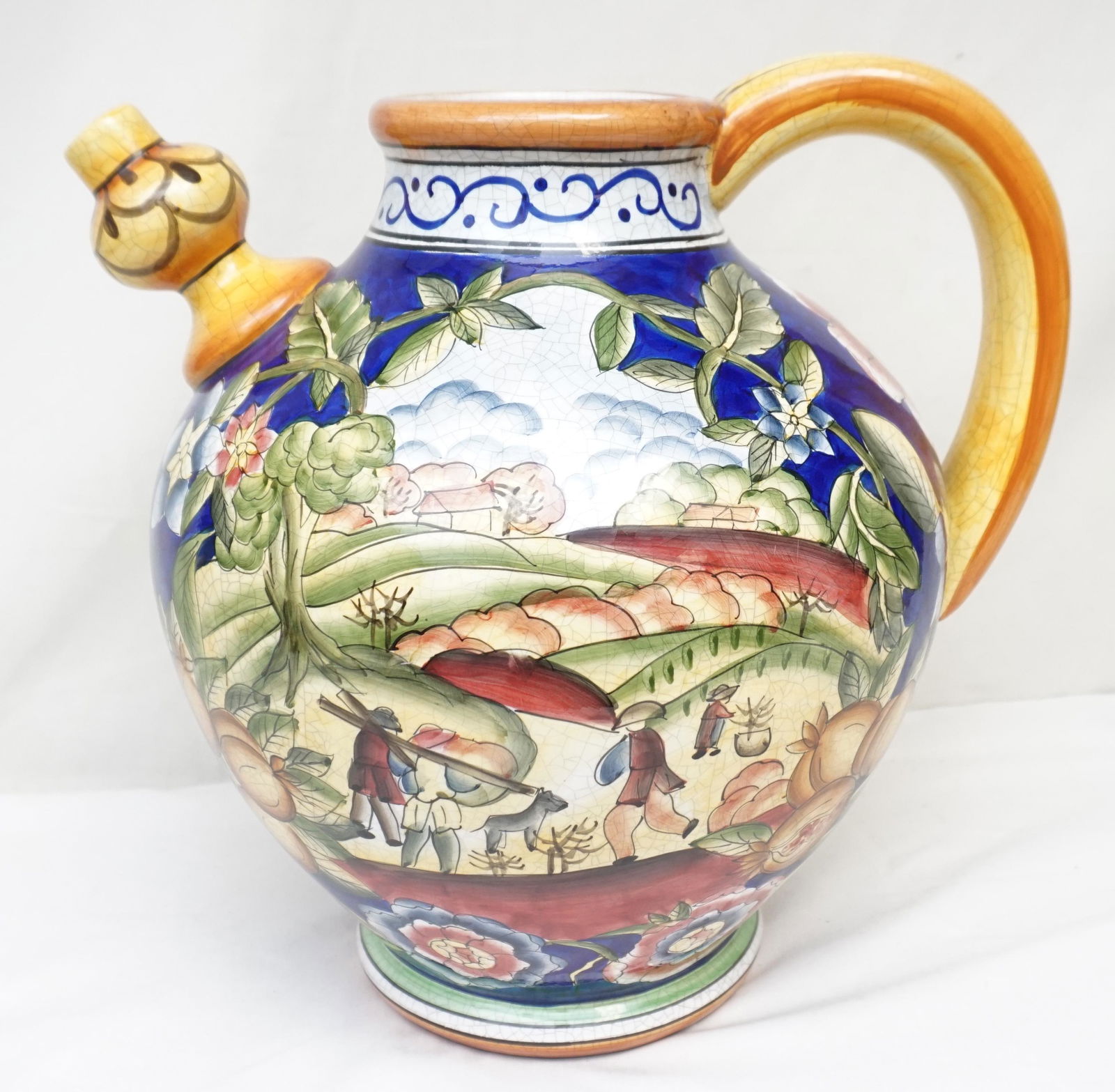 LARGE ITALIAN MAJOLICA JUG / PITCHER (1 of 12)