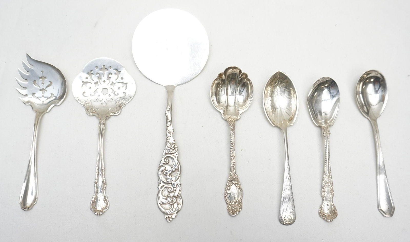 7 ANTIQUE STERLING SERVING PIECES - Gorham - Whiting (1 of 8)