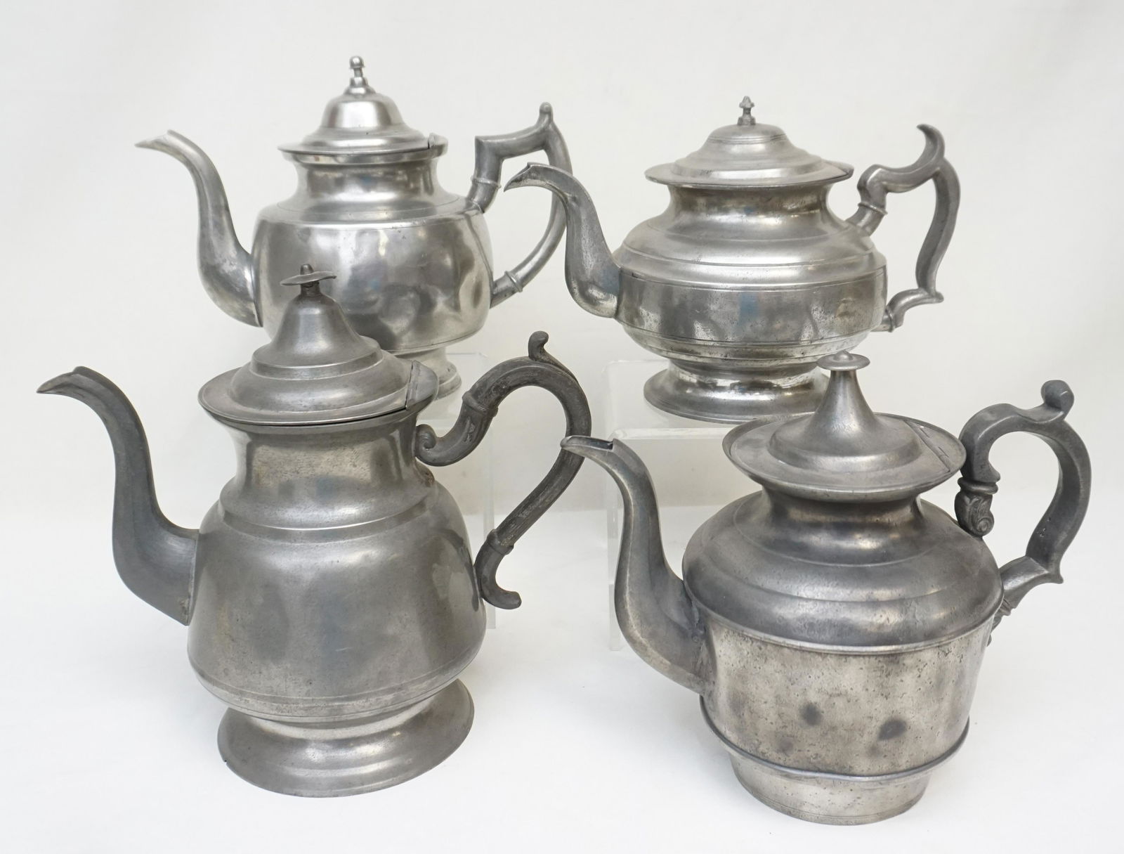 4 ANTIQUE 19TH c. AMERICAN PEWTER TEAPOTS (1 of 9)