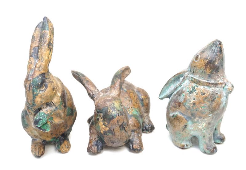 3 MID CENTURY CAST IRON RABBITS (1 of 7)
