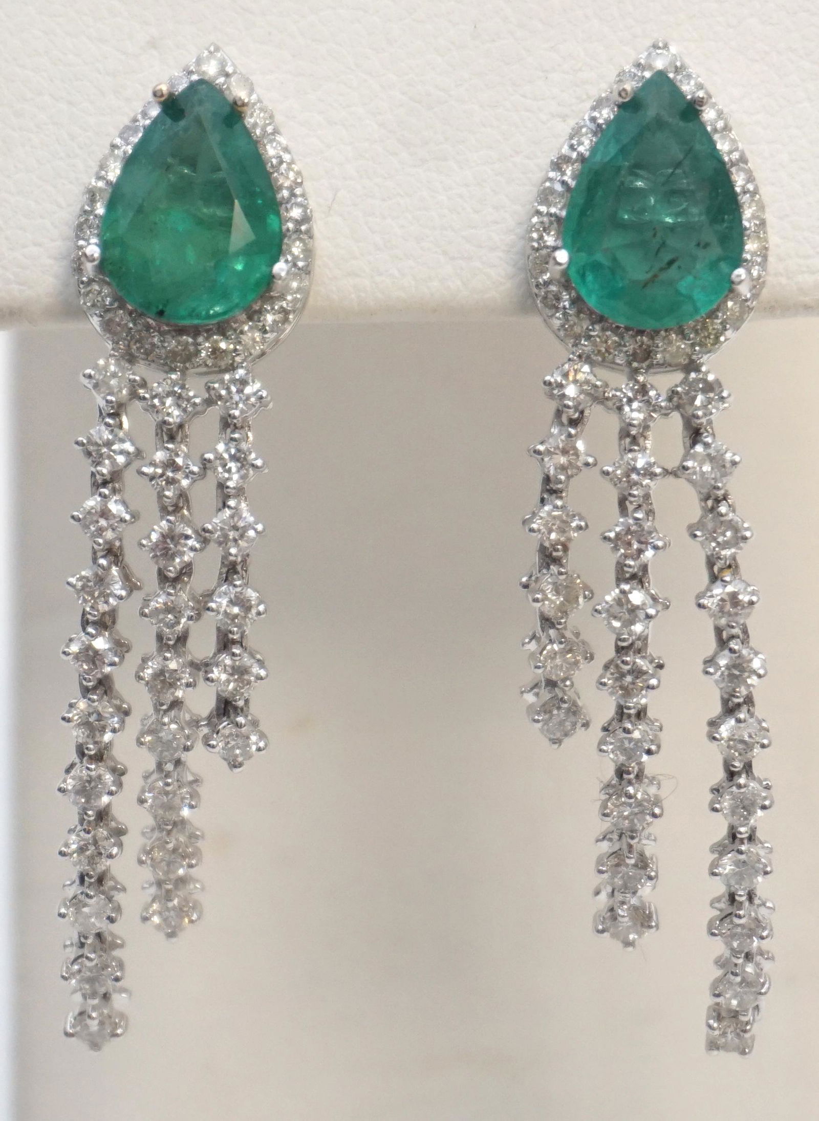 3.50CT EMERALD & 2.01 CT DIAMOND DANGLE EARRINGS (1 of 2)