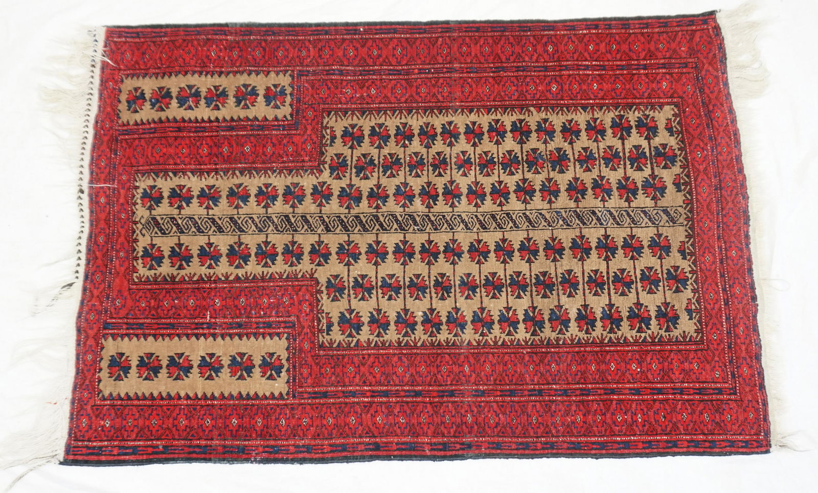ANTIQUE HAND KNOTTED BALUCH PRAYER RUG (1 of 8)