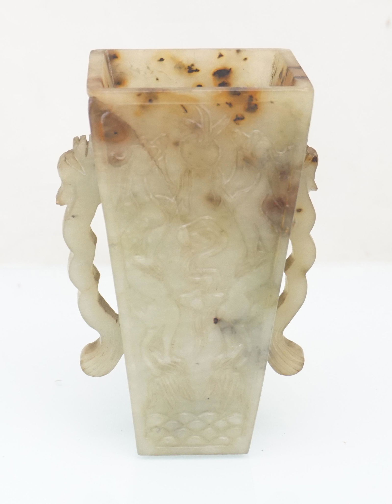 CARVED QING DRAGONS JADE VASE (1 of 9)