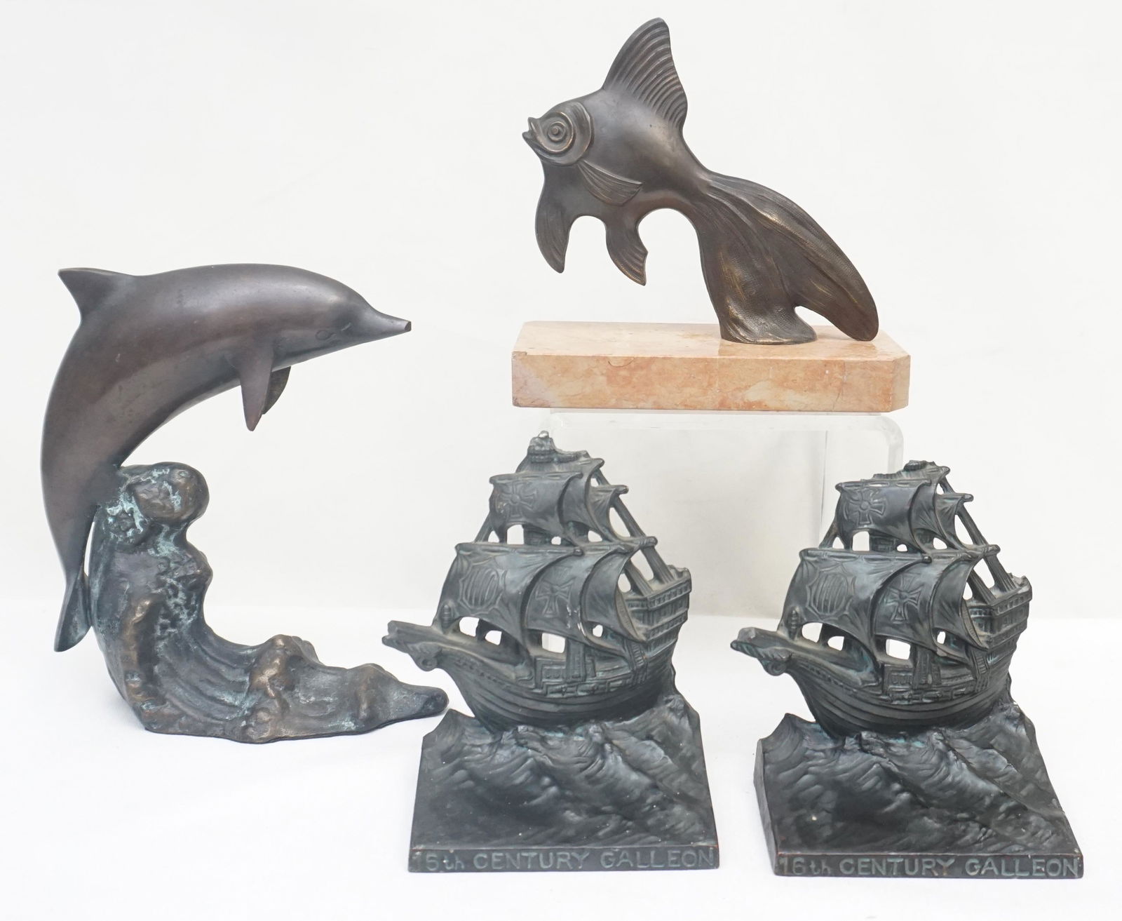 4 pc BRONZE DOLPHIN - FISH & BOOKENDS (1 of 9)